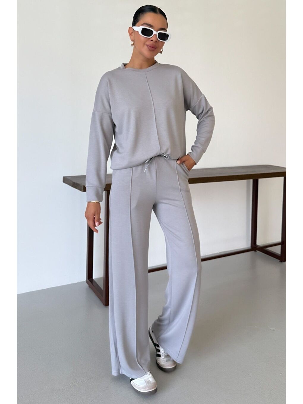 Kadın Gri Düz Biye Detay Bisiklet Yaka Modal Kumaş Alt-Üst Eşofman Takımı-1