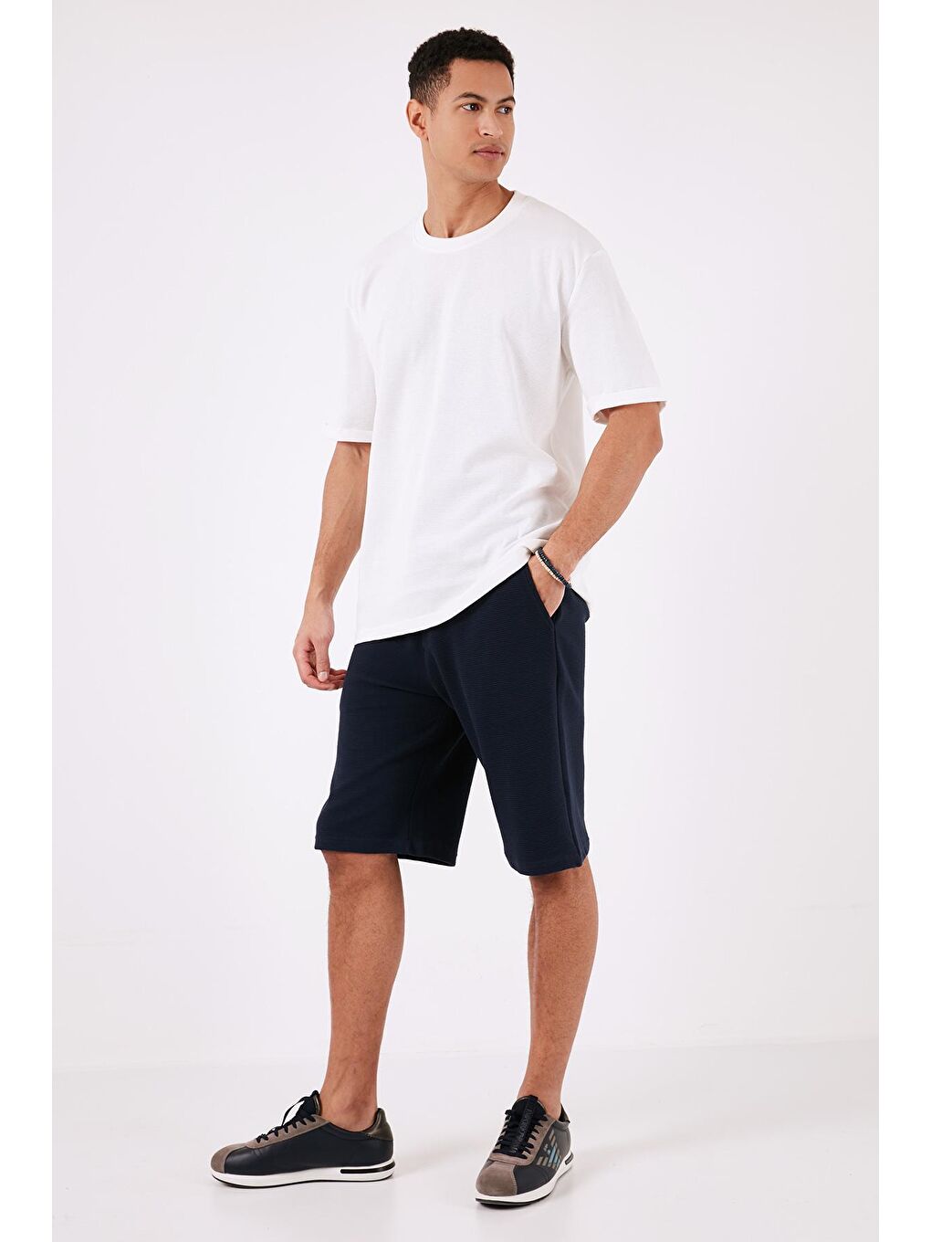 Buratti İndigo Pamuklu Relaxed Fit Cepli Short 5908023 - 1