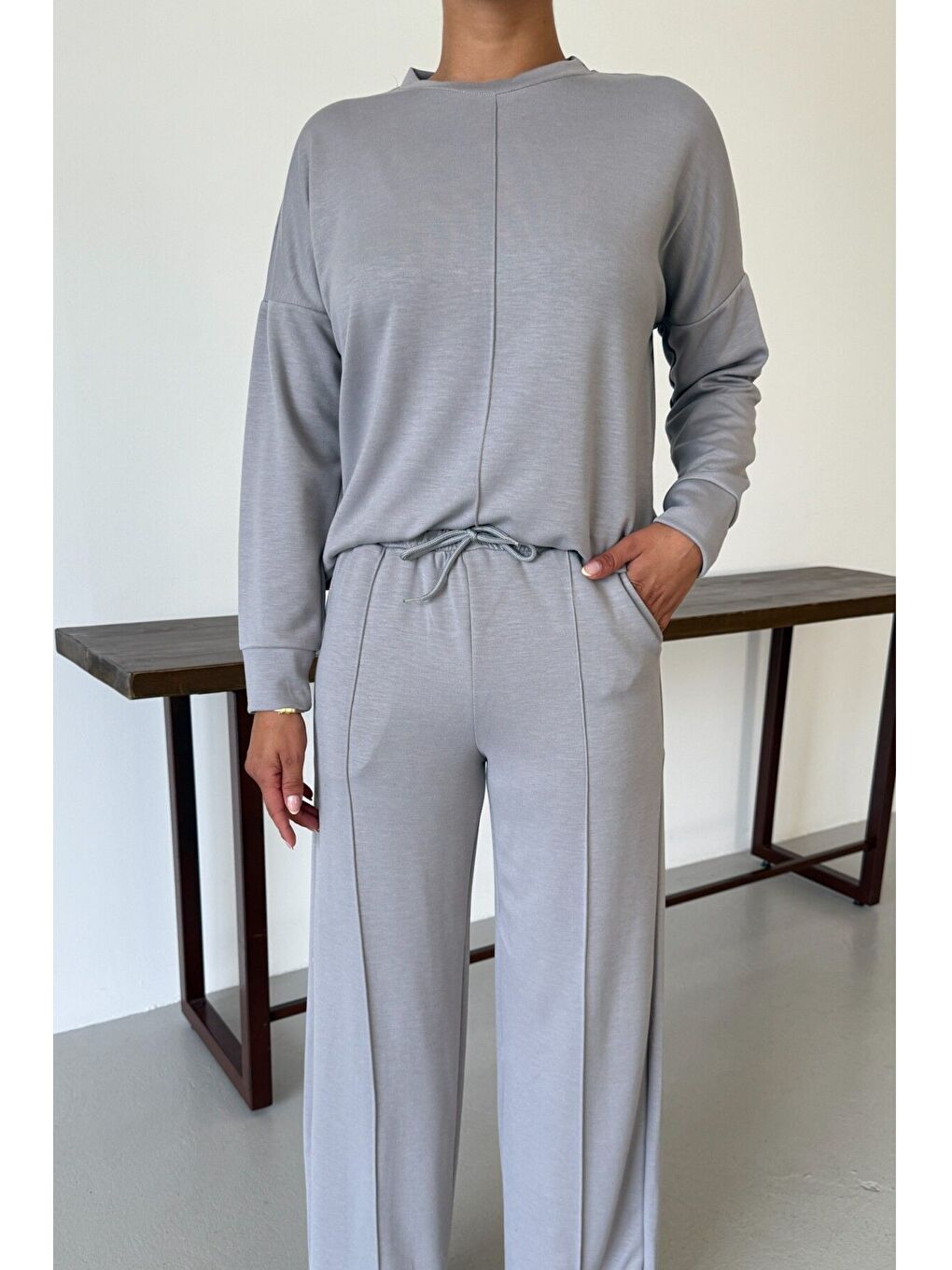 Kadın Gri Düz Biye Detay Bisiklet Yaka Modal Kumaş Alt-Üst Eşofman Takımı-6