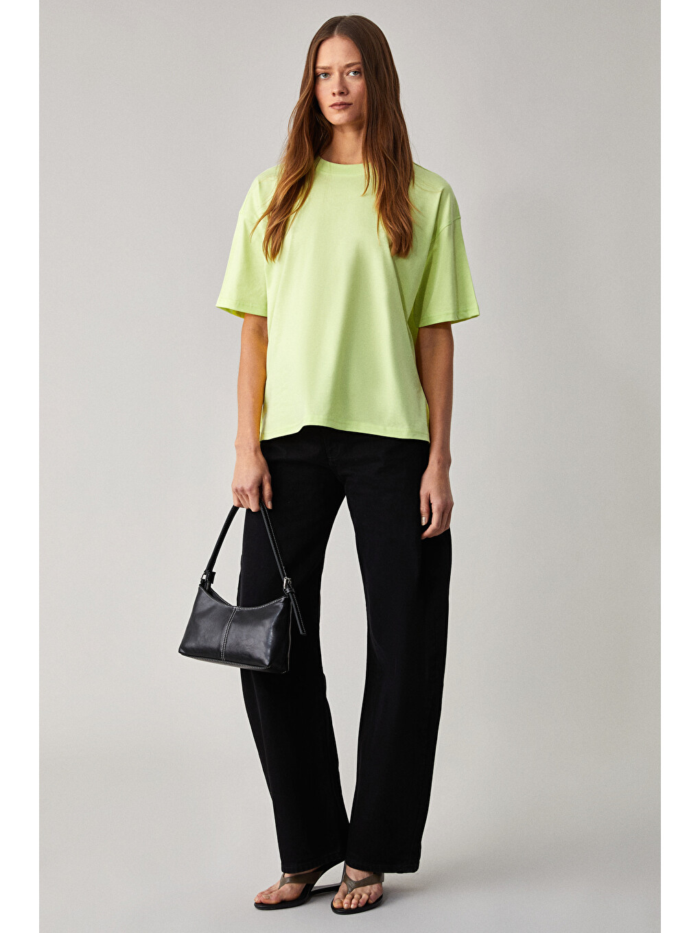 Yeşil Jemmy Kadın %100 Organik Pamuk Relaxed Fit Yırtmaçlı Yuvarlak Yakalı NEONYEŞİL-YEŞİL T-Shirt-1