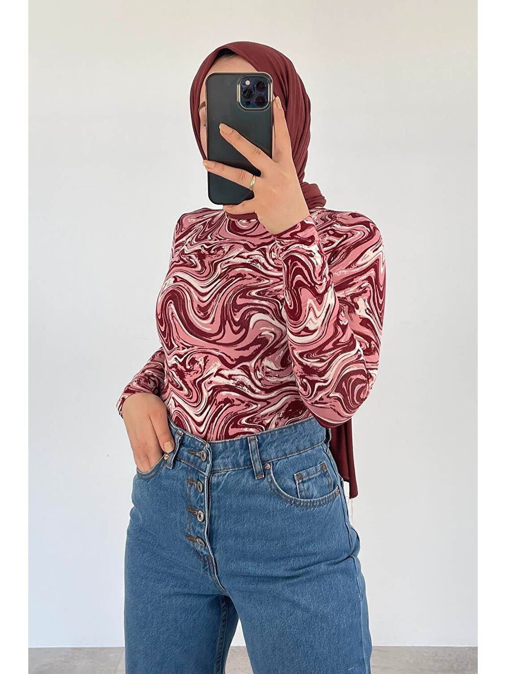 Kırmızı Yarım Balıkçı Yaka Ebru Desenli Body Vişne-2