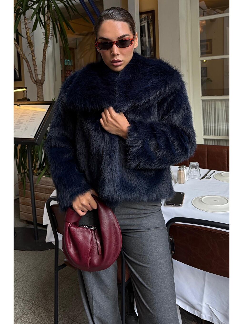 Lacivert Yumuşak Dokulu Kadın Kürk Mont Mg2204-4