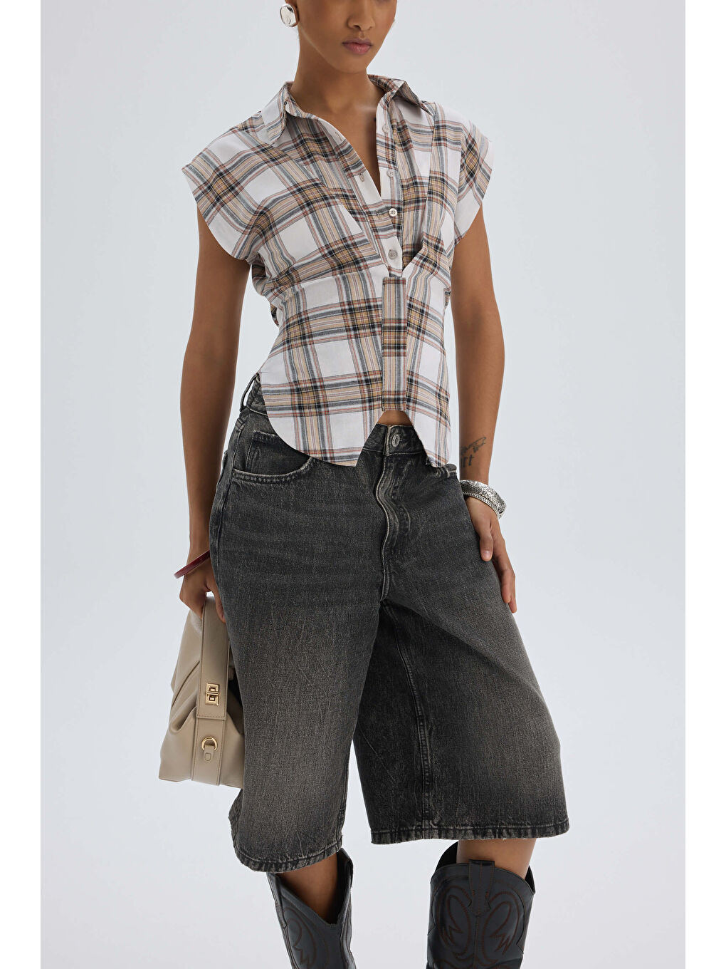 Frenzy Ekoseli Ekru Kısa Gömlek-5