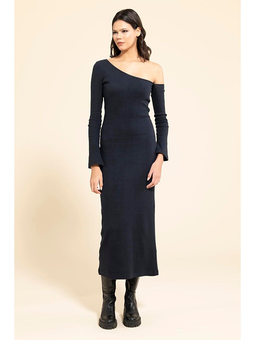 Tek Omuz Asimetrik Lacivert Elbise-4