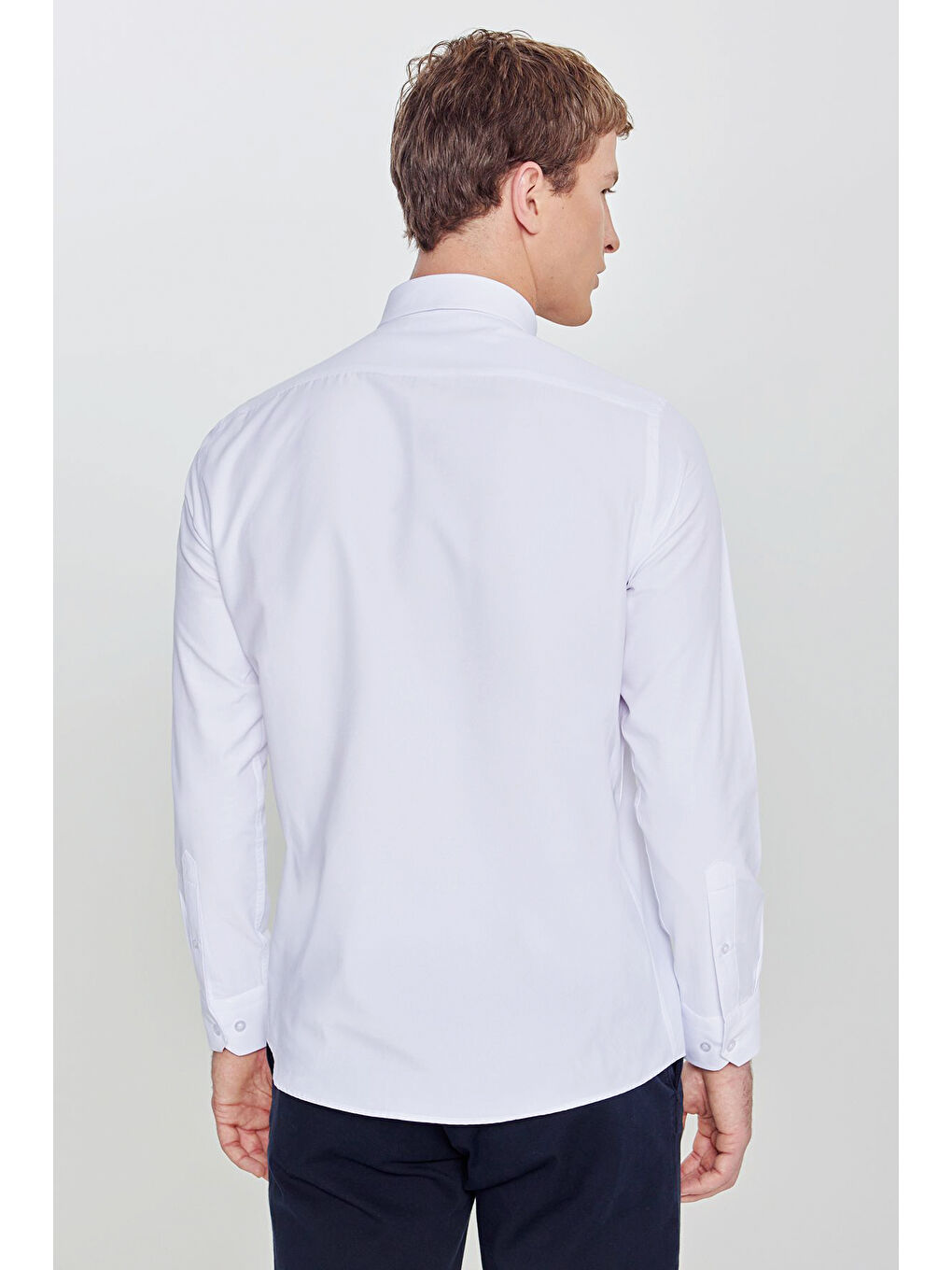 Erkek Beyaz Pamuklu Slim Fit Dar Kesim Gant Yaka Poplin Gömlek-4
