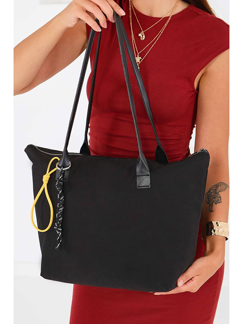 Kadın Siyah Kol Çantası - 27541