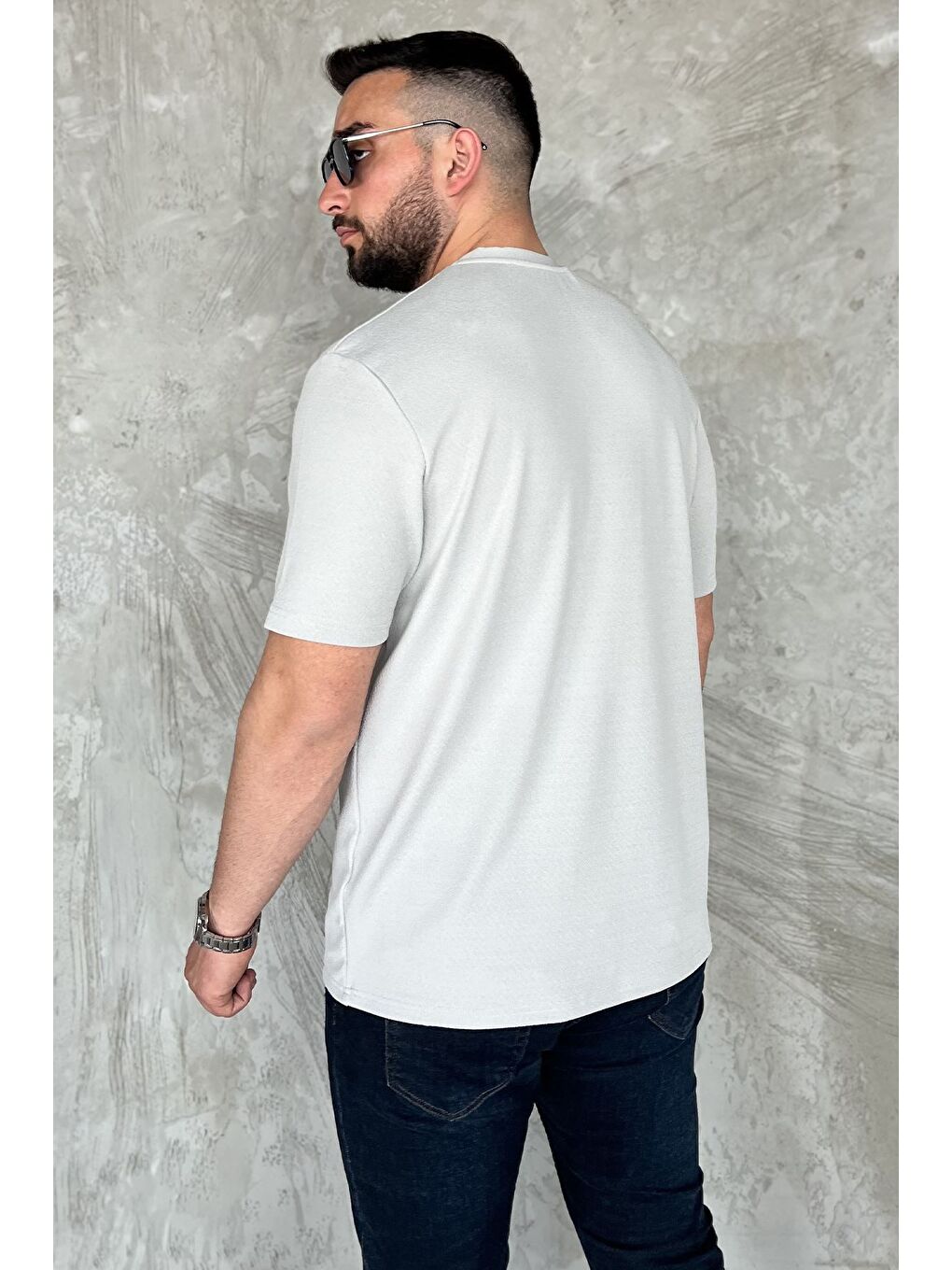 Gri Erkek Bisiklet Yaka Tişört-2