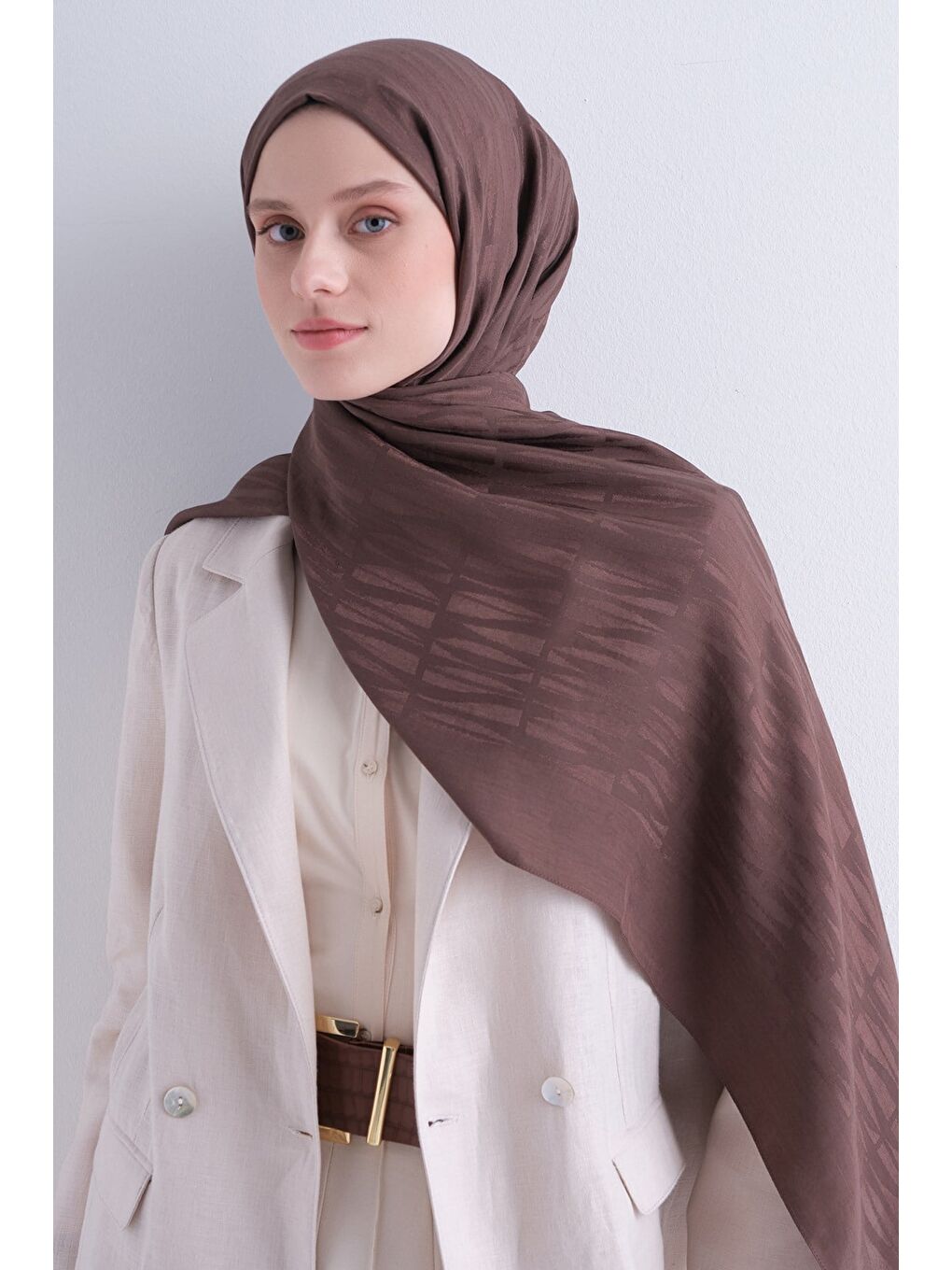 Kahverengi Lyocell Naia Çubuk Desen Şal 3 15-1