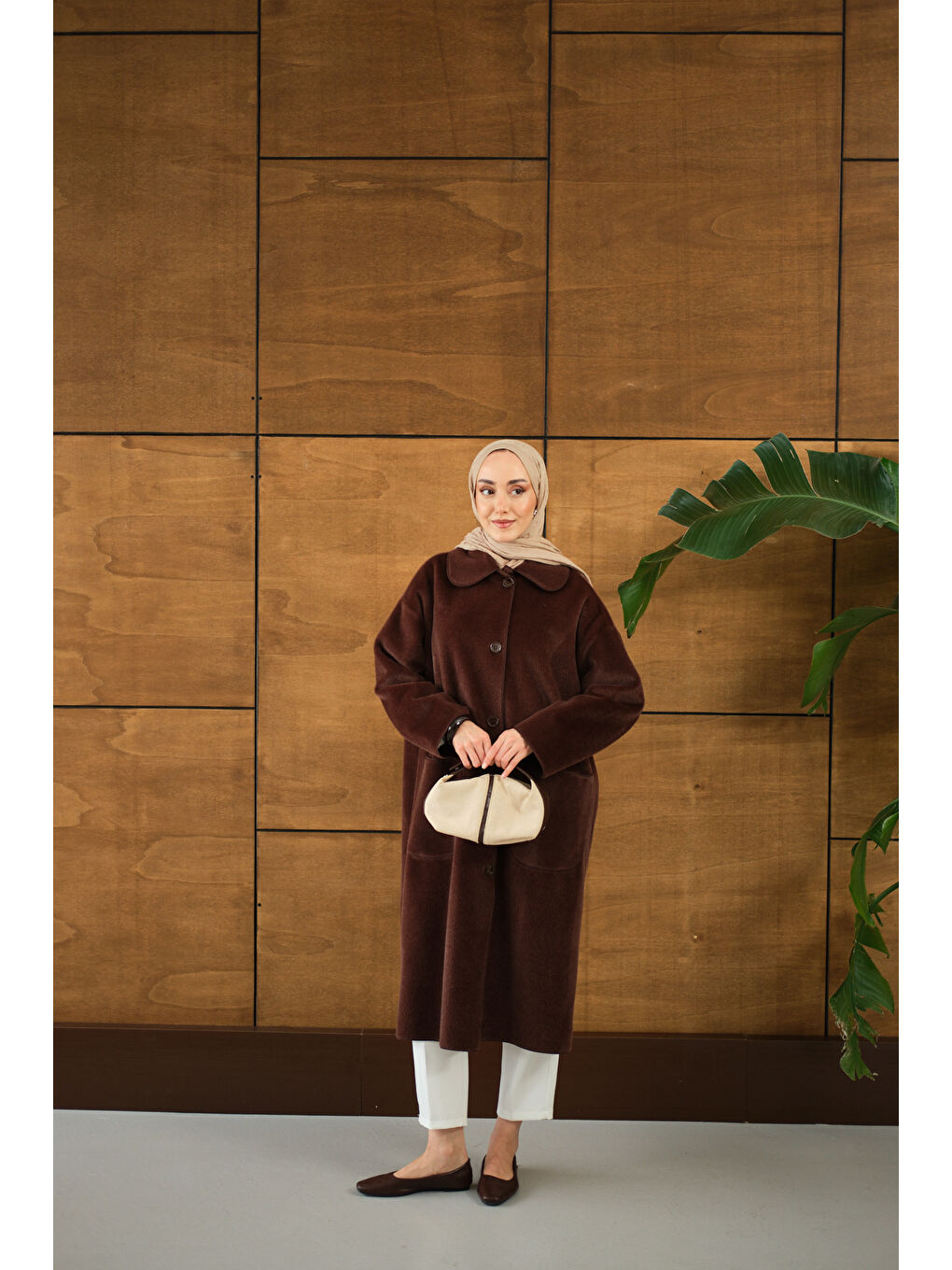 Kadın Yaka Detay Pelüş Kaban Kahverengi-2