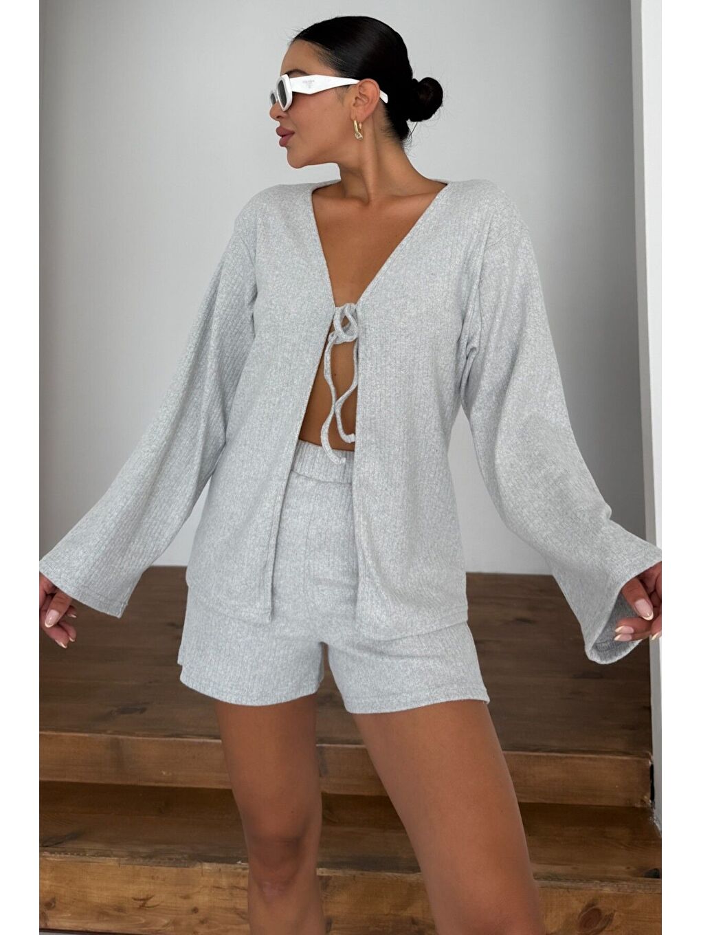 Kadın Gri Önü Bağlama Detaylı Alt-Üst Şortlu İnterlok Takım-4