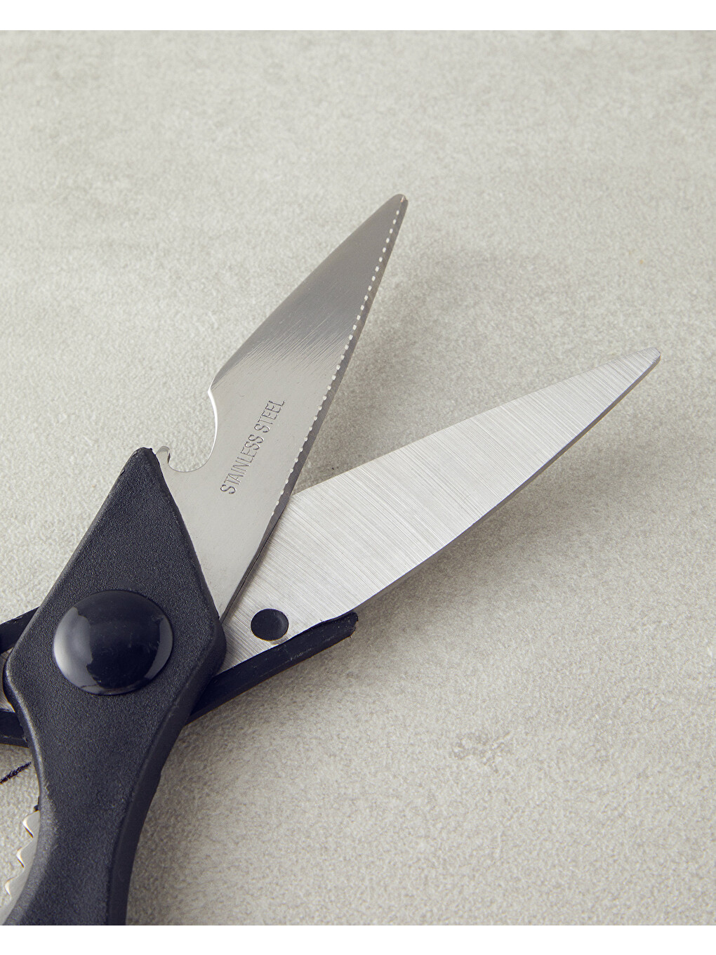 Rowena Metal Mutfak Makası 21 Cm Siyah-2