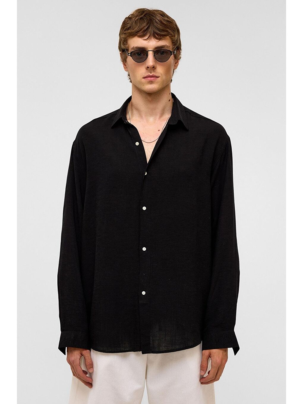 Oversize Uzun Kollu Keten Gömlek Siyah