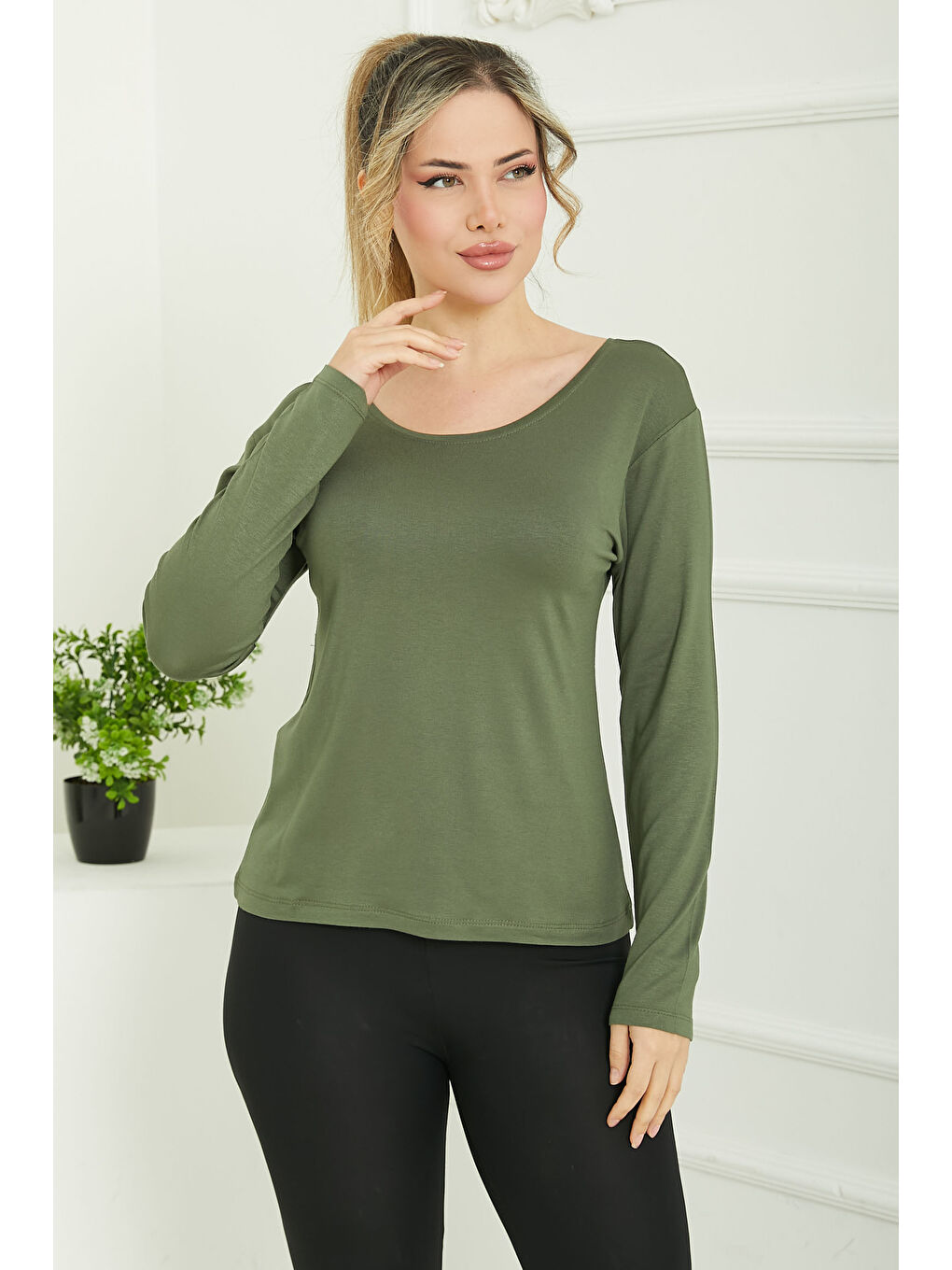 Ön ve Arka Oval Yaka Badi Haki - 26829-2