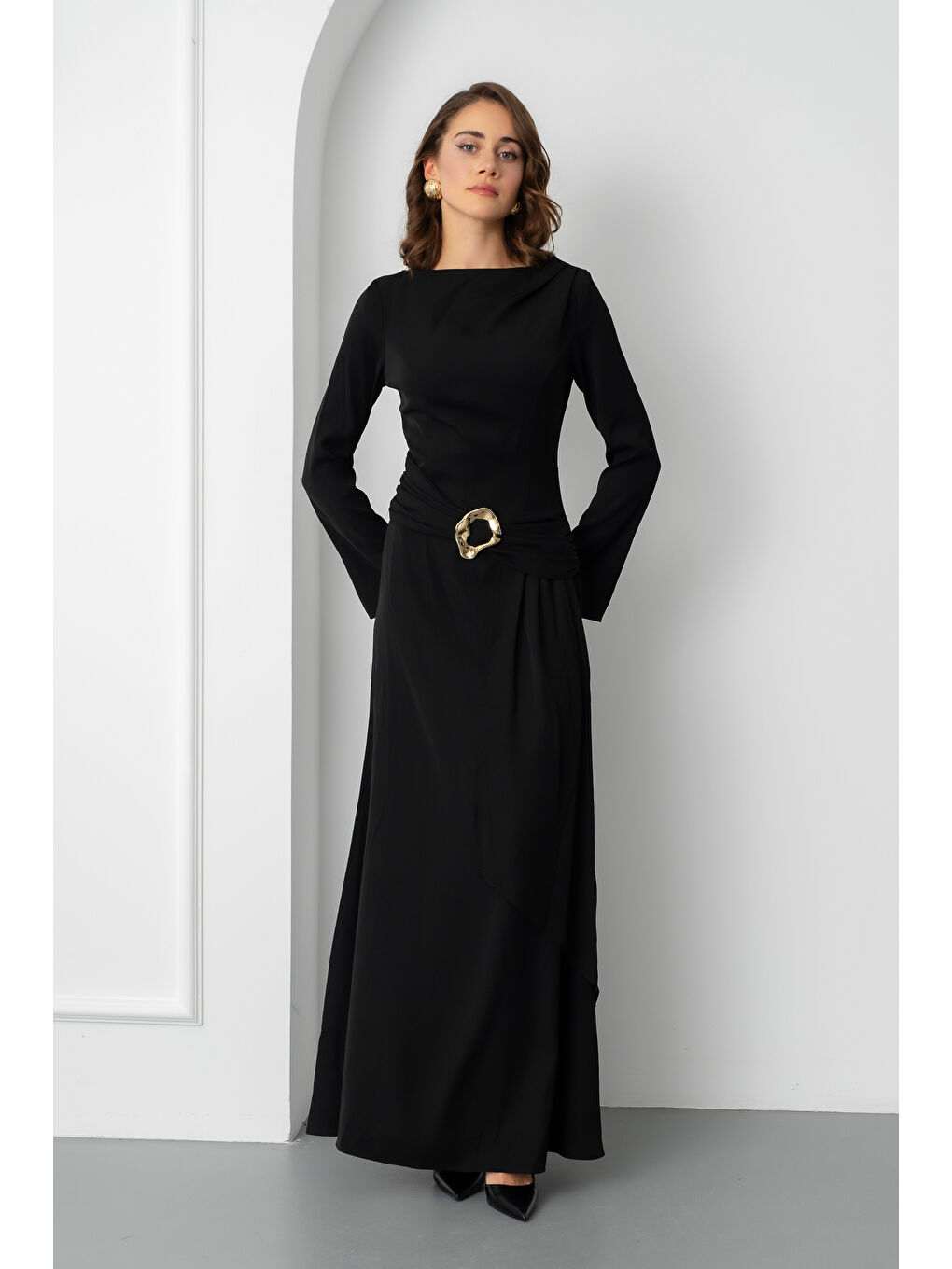 Kadın Siyah Aksesuar Detay Uzun Elbise-1