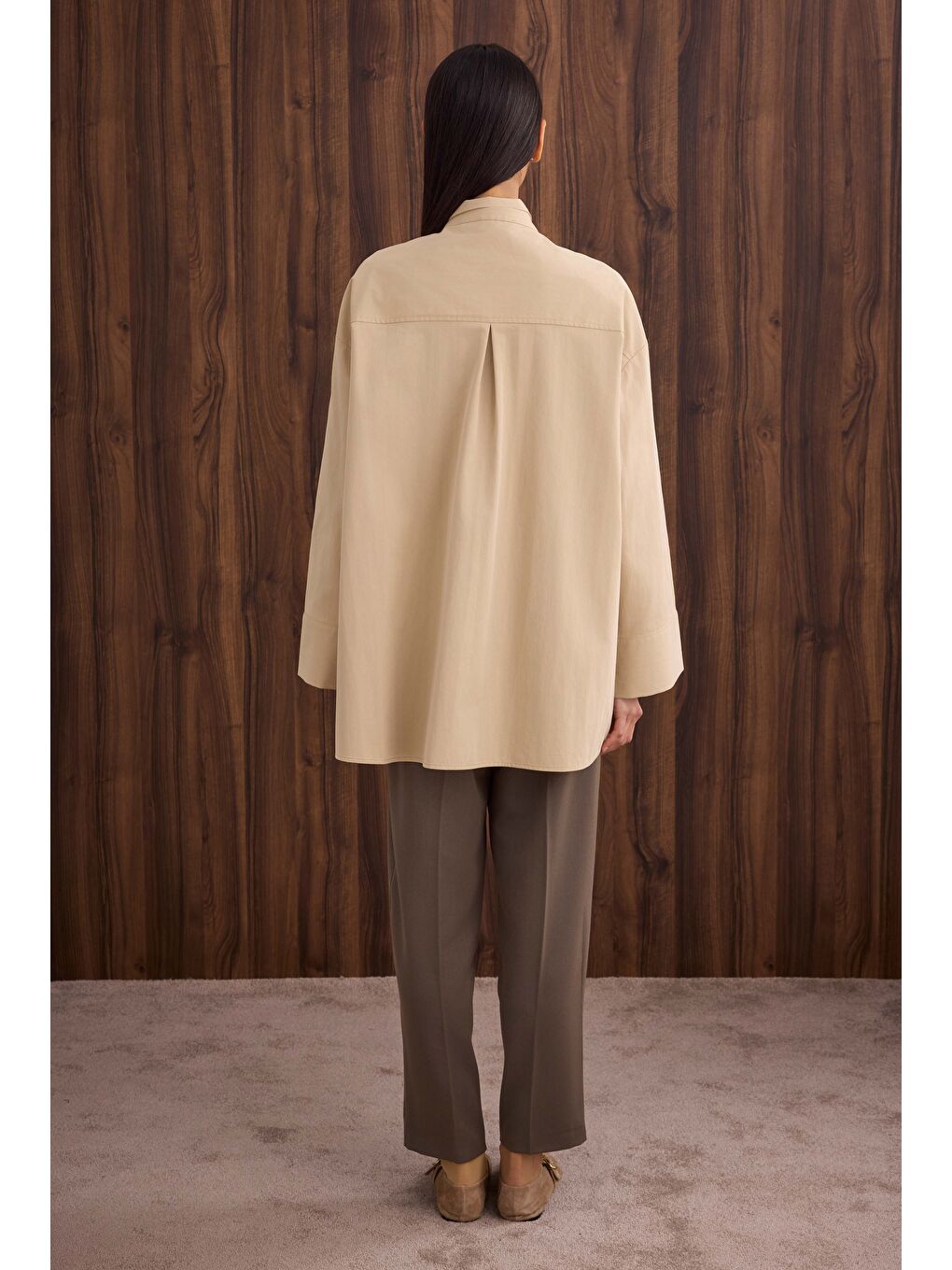 Fiyonk Detaylı Gömlek Koyu Bej-2