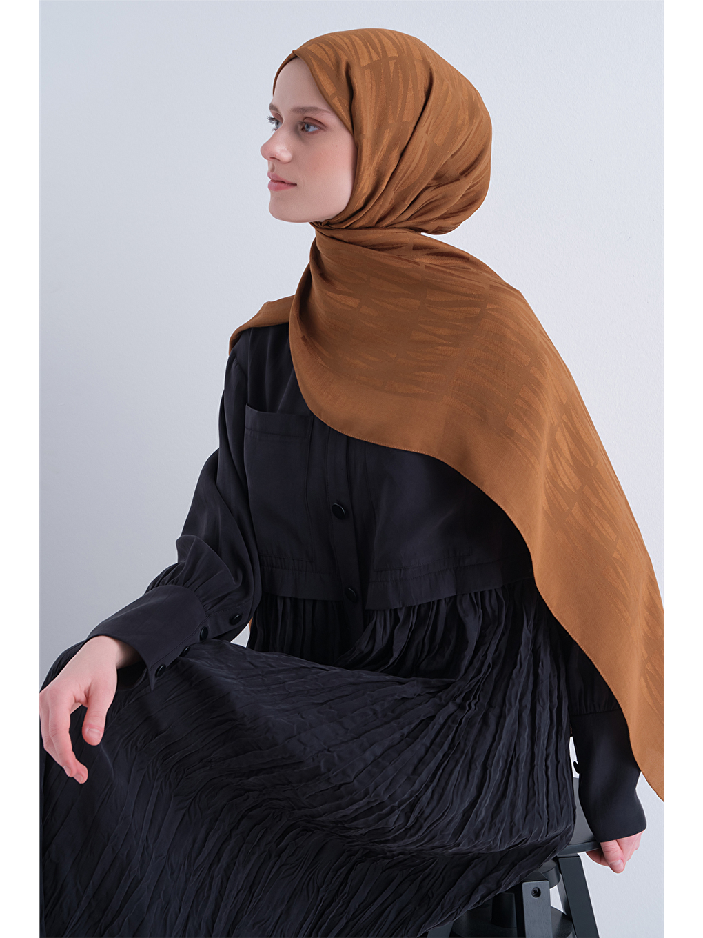 Kahverengi Lyocell Naia Çubuk Desen Şal 3 46-1