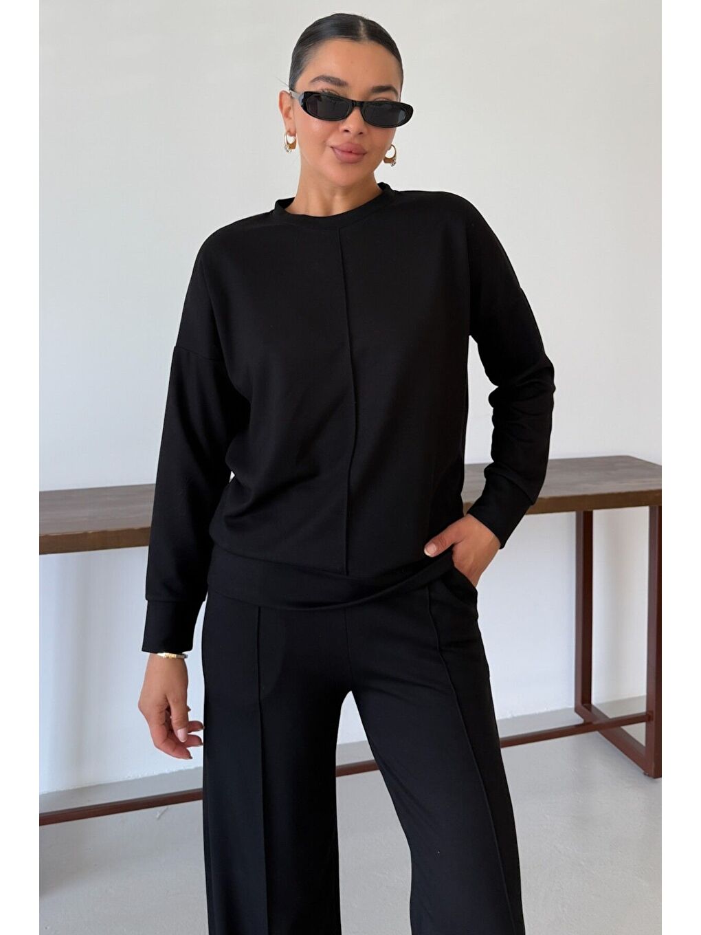 Kadın Siyah Düz Biye Detay Bisiklet Yaka Modal Kumaş Alt-Üst Eşofman Takımı-6