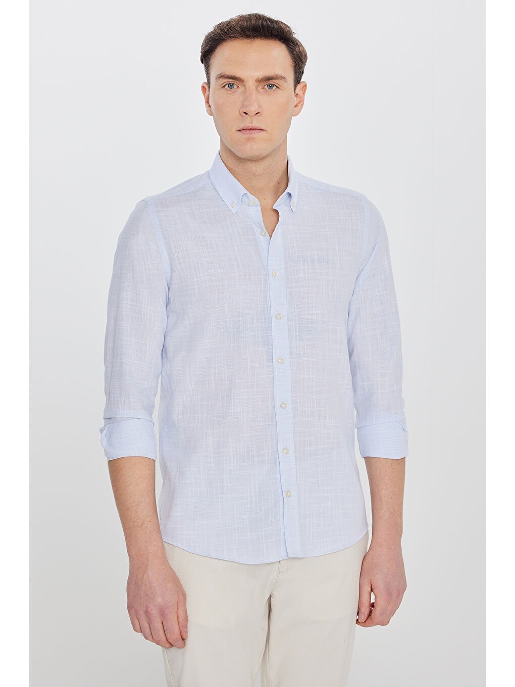 Erkek Mavi Slim Fit Dar Kesim Düğmeli Yaka Armürlü Gömlek