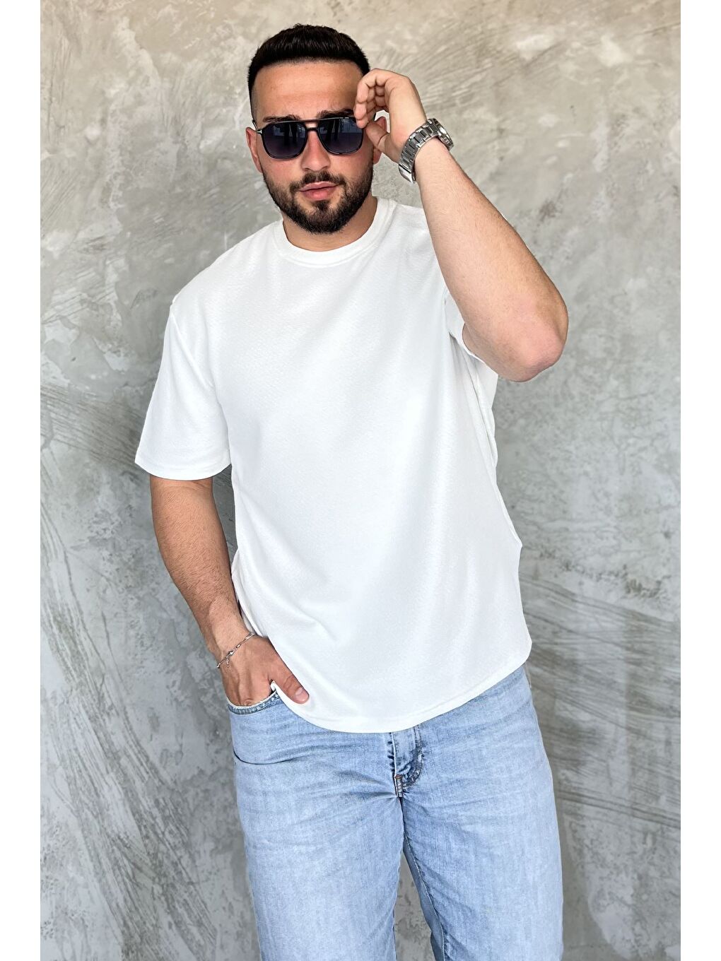 Ekru Erkek Bisiklet Yaka Tişört-1