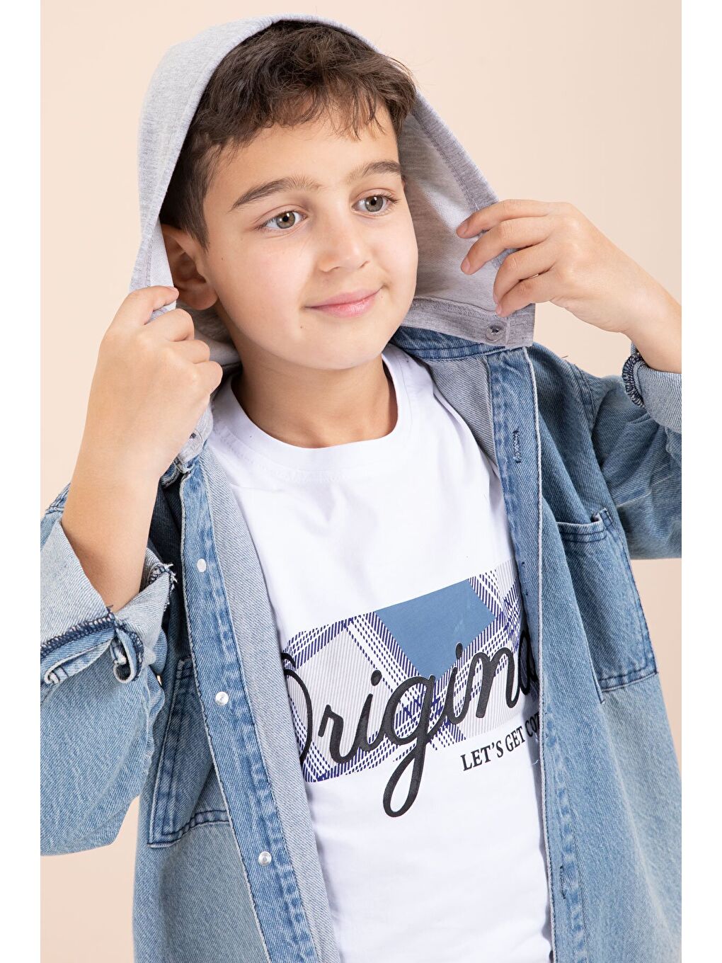 Mavi Kapüşonlu Ceketli Pantolonlu Erkek Çocuk 3lü Jean Takım 23624-3