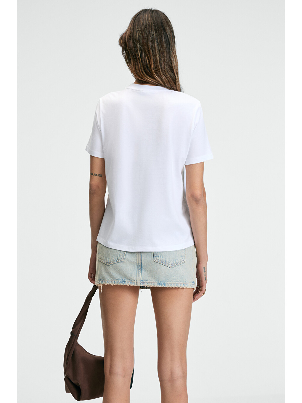 Karıva Kadın Bisiklet Yaka Kısa Kollu Ön Baskı Detaylı Regular Fit Beyaz T-shirt-5