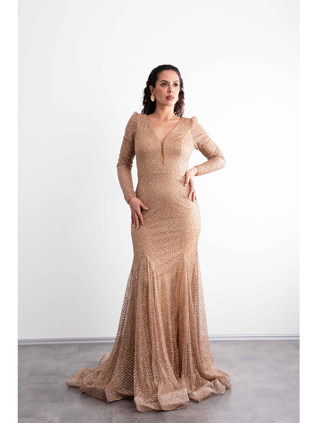 Sarı Transparan Kollu,V Yaka,Taş Baskılı, Balık Model, Kuyruklu ,Şık Abiye-7