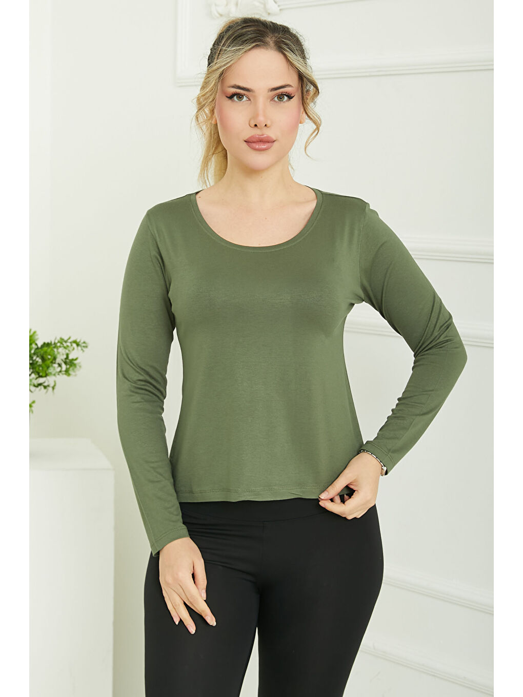 Oval Yaka Badi Haki - 26828-2