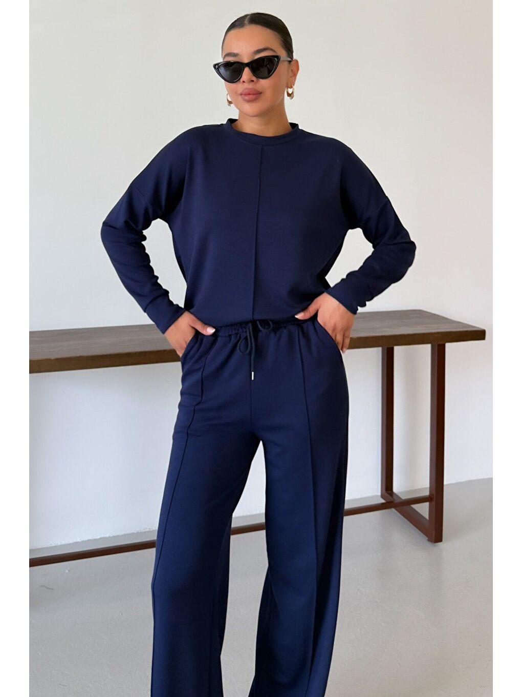 Kadın Lacivert Düz Biye Detay Bisiklet Yaka Modal Kumaş Alt-Üst Eşofman Takımı-4