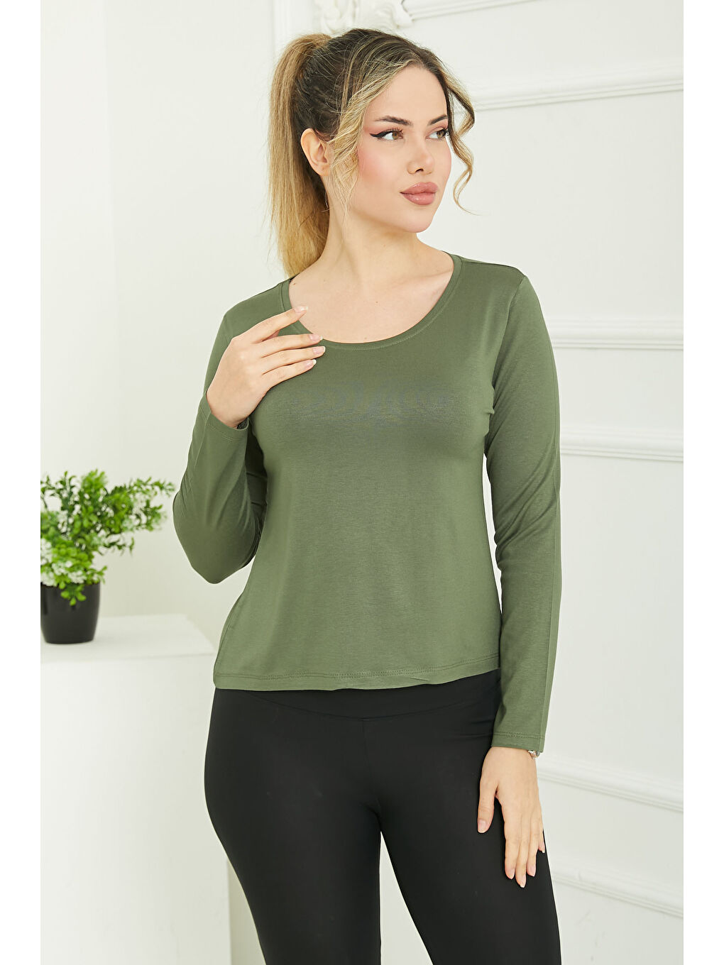 Oval Yaka Badi Haki - 26828-3