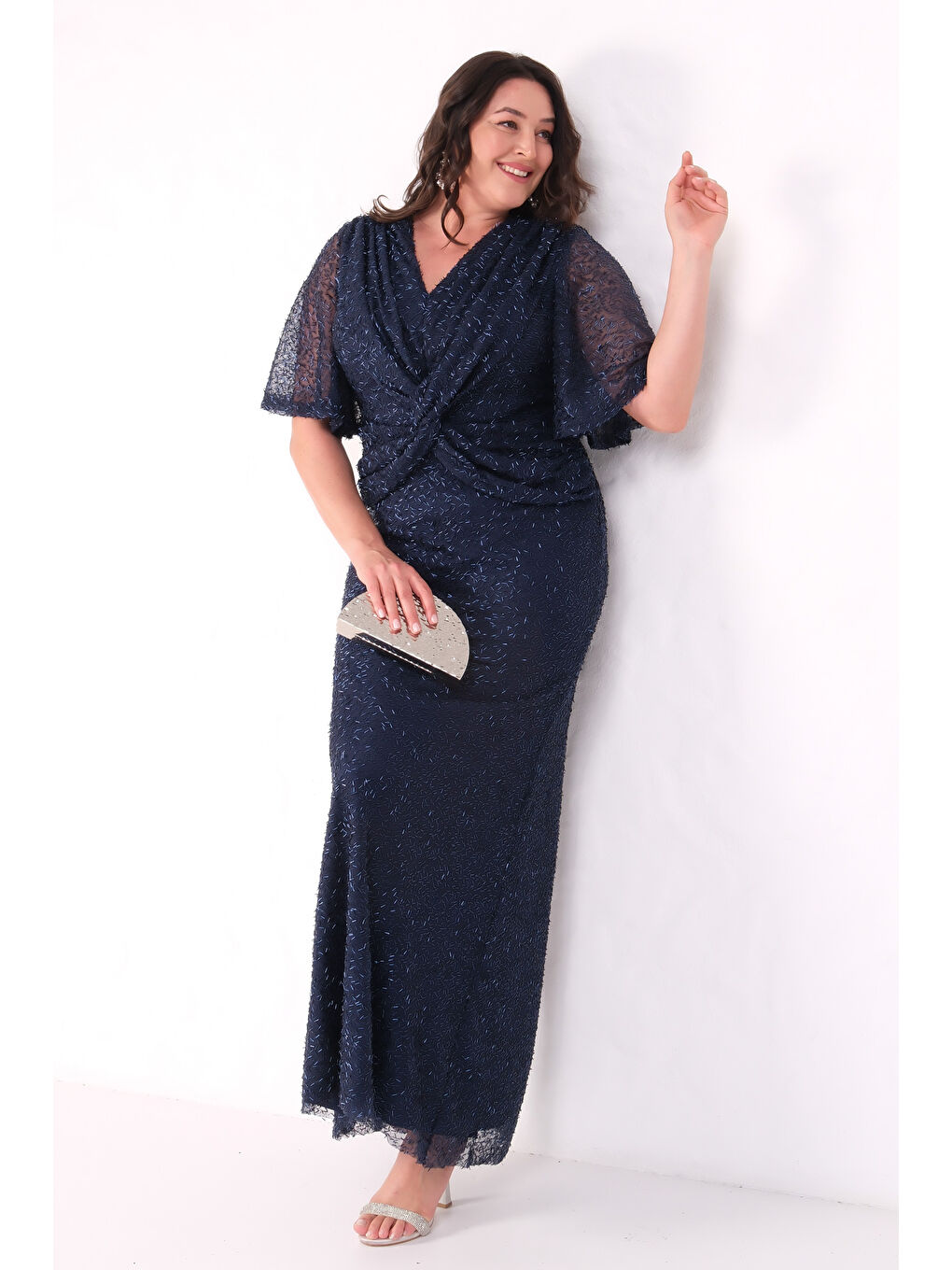 Kadın Lacivert V Yaka Kısa Kol Boncuk İşlemeli Büyük Beden Abiye Elbise-2