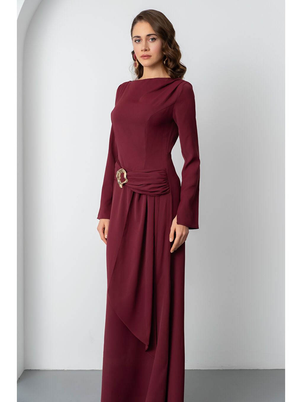 Kadın Bordo Aksesuar Detay Uzun Elbise-2