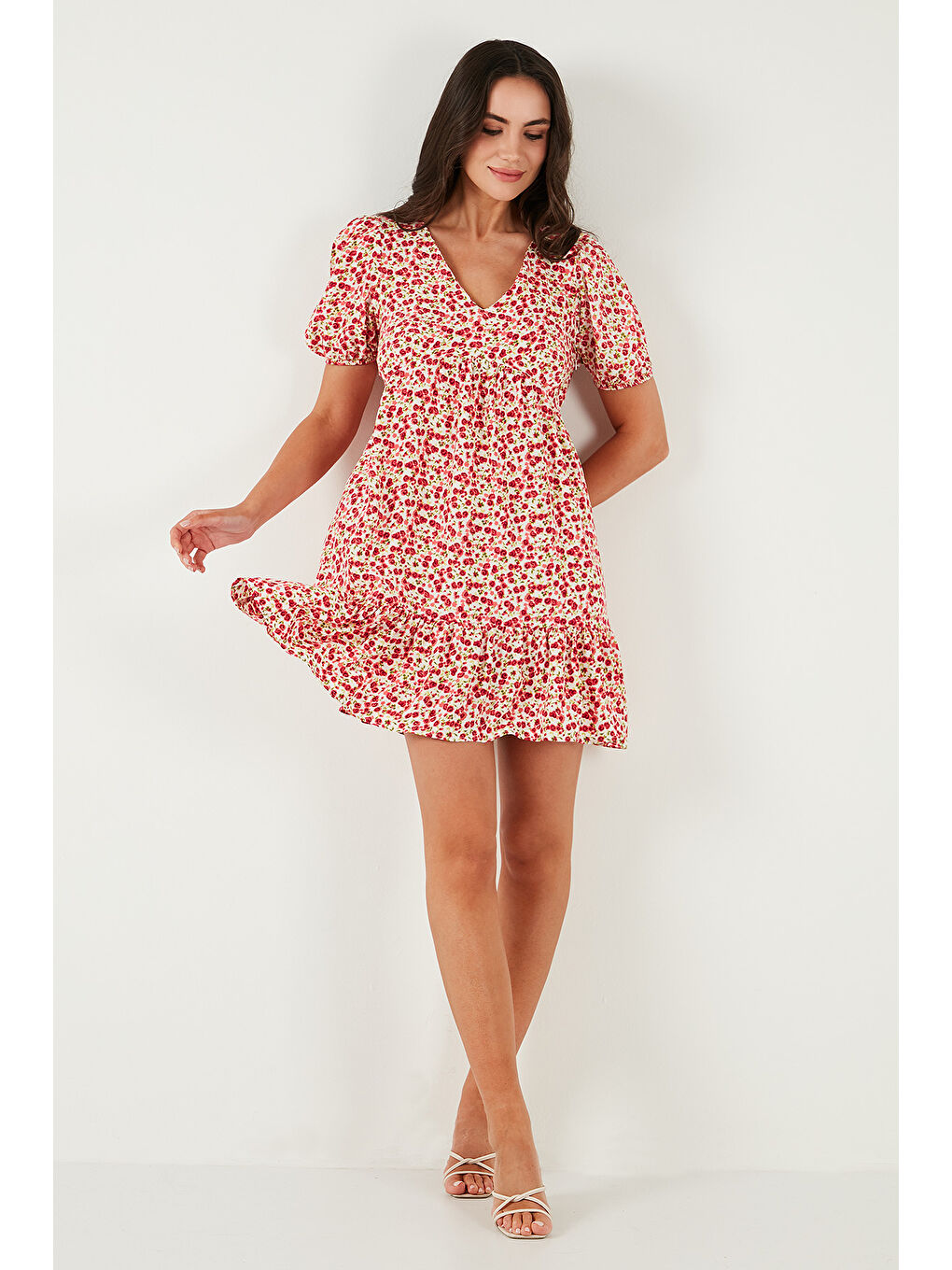 Pembe Regular Fit V Yaka Balon Kol Desenli Mini Kadın Elbise 67810045-2