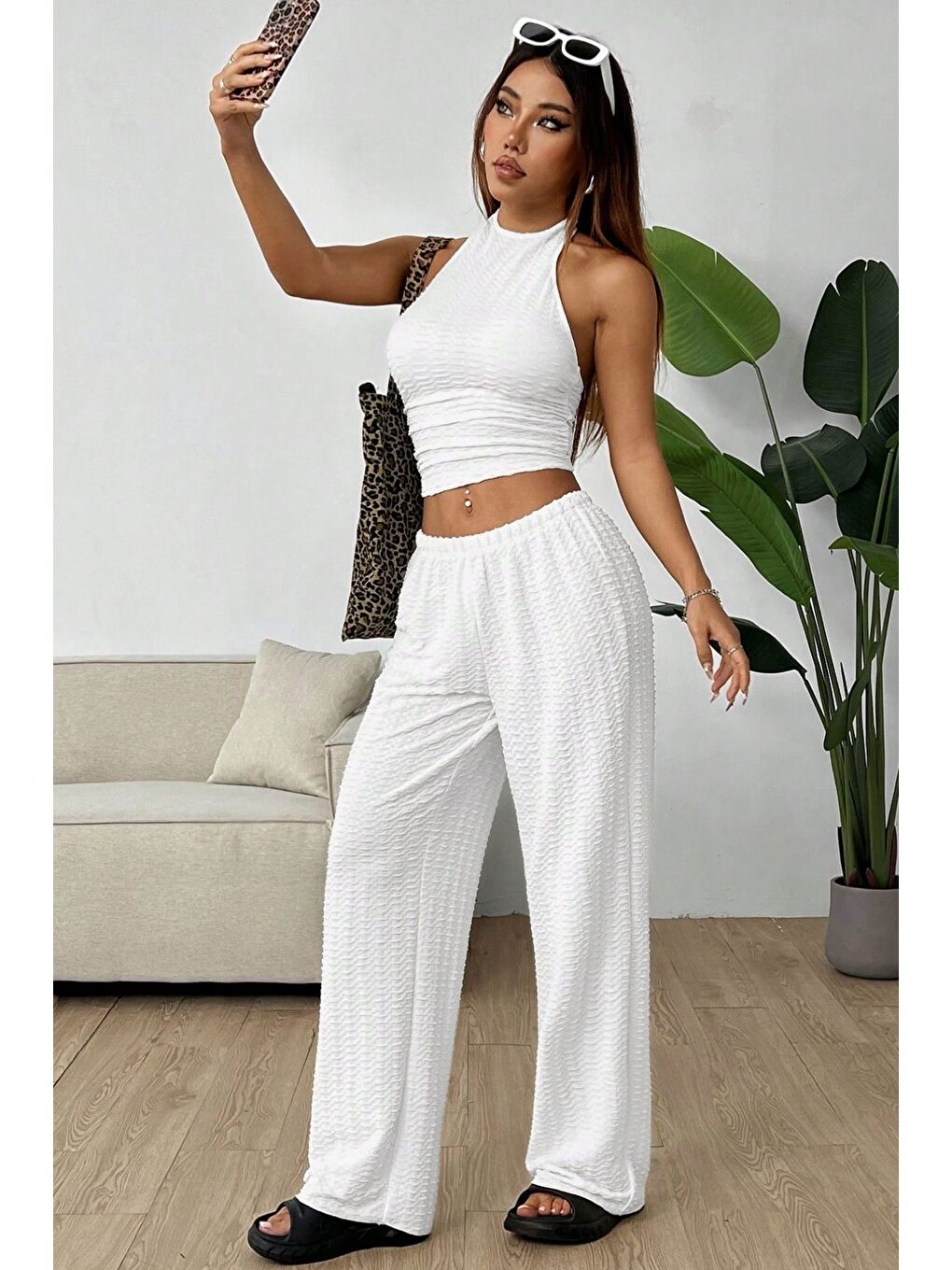 Beyaz Örme Kolsuz Sırtı Açık Bel Dar Bluz Pantolon Takım-4
