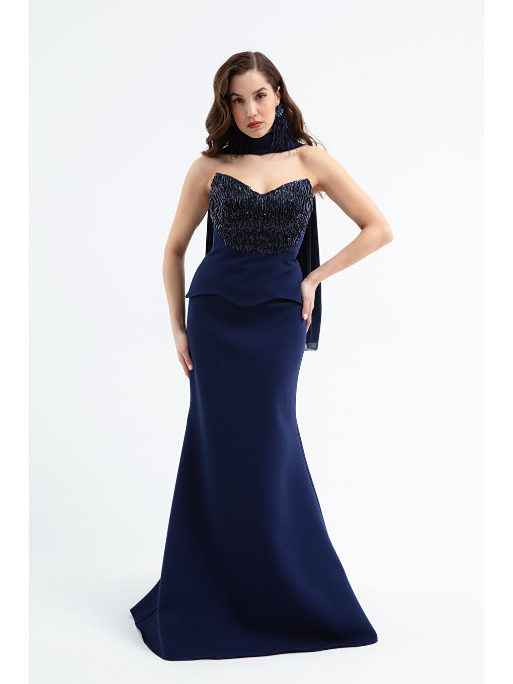 Kadın Lacivert Şal Detaylı Boncuklu Uzun Abiye Elbise