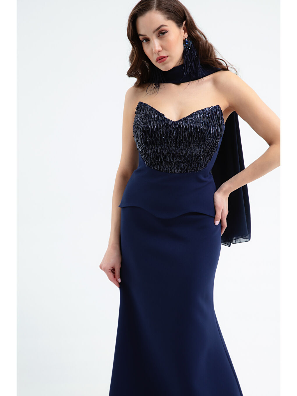 Kadın Lacivert Şal Detaylı Boncuklu Uzun Abiye Elbise-2
