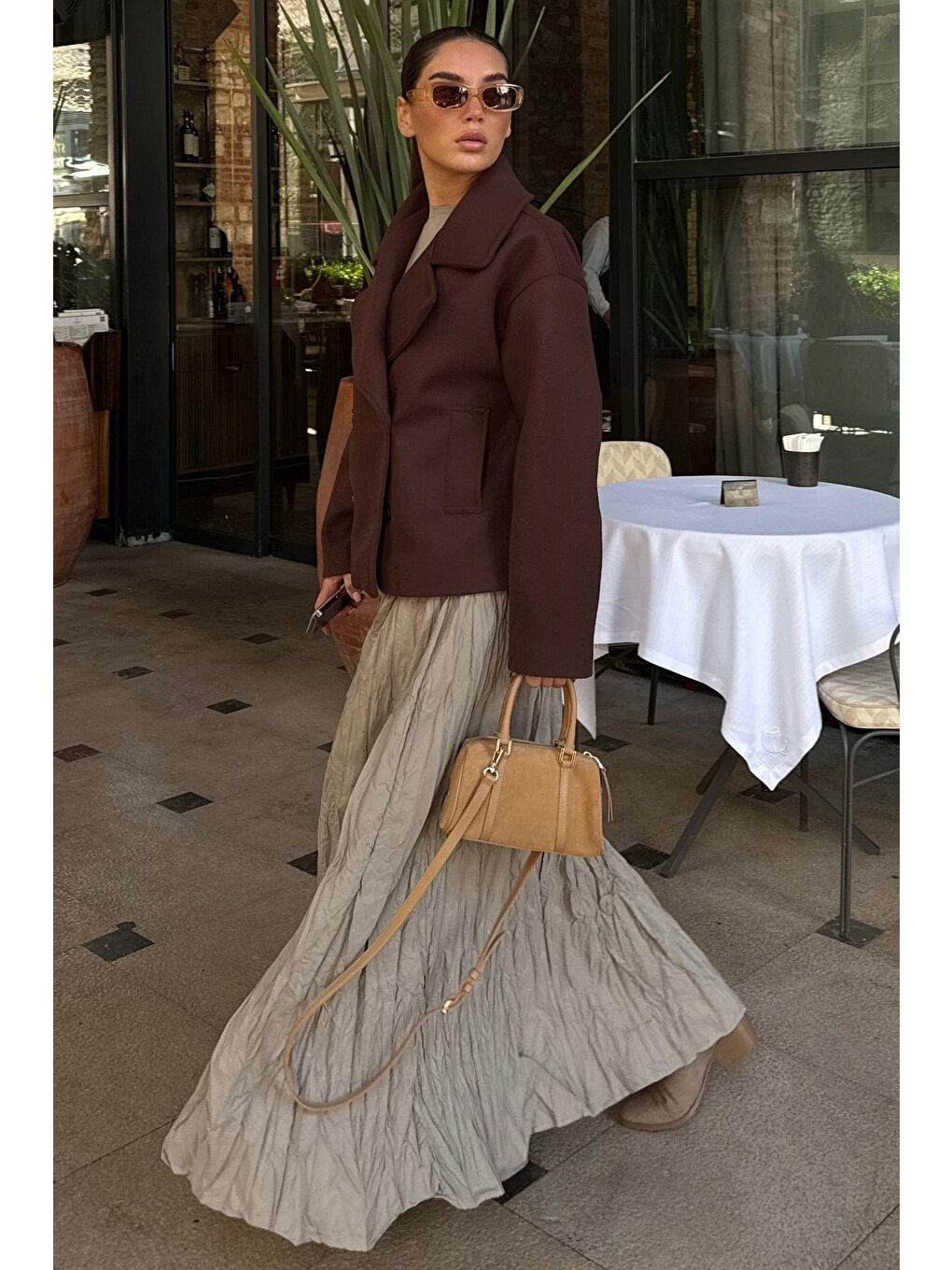 Kahverengi Kısa Kaşe Kadın Kaban Mg2544-8