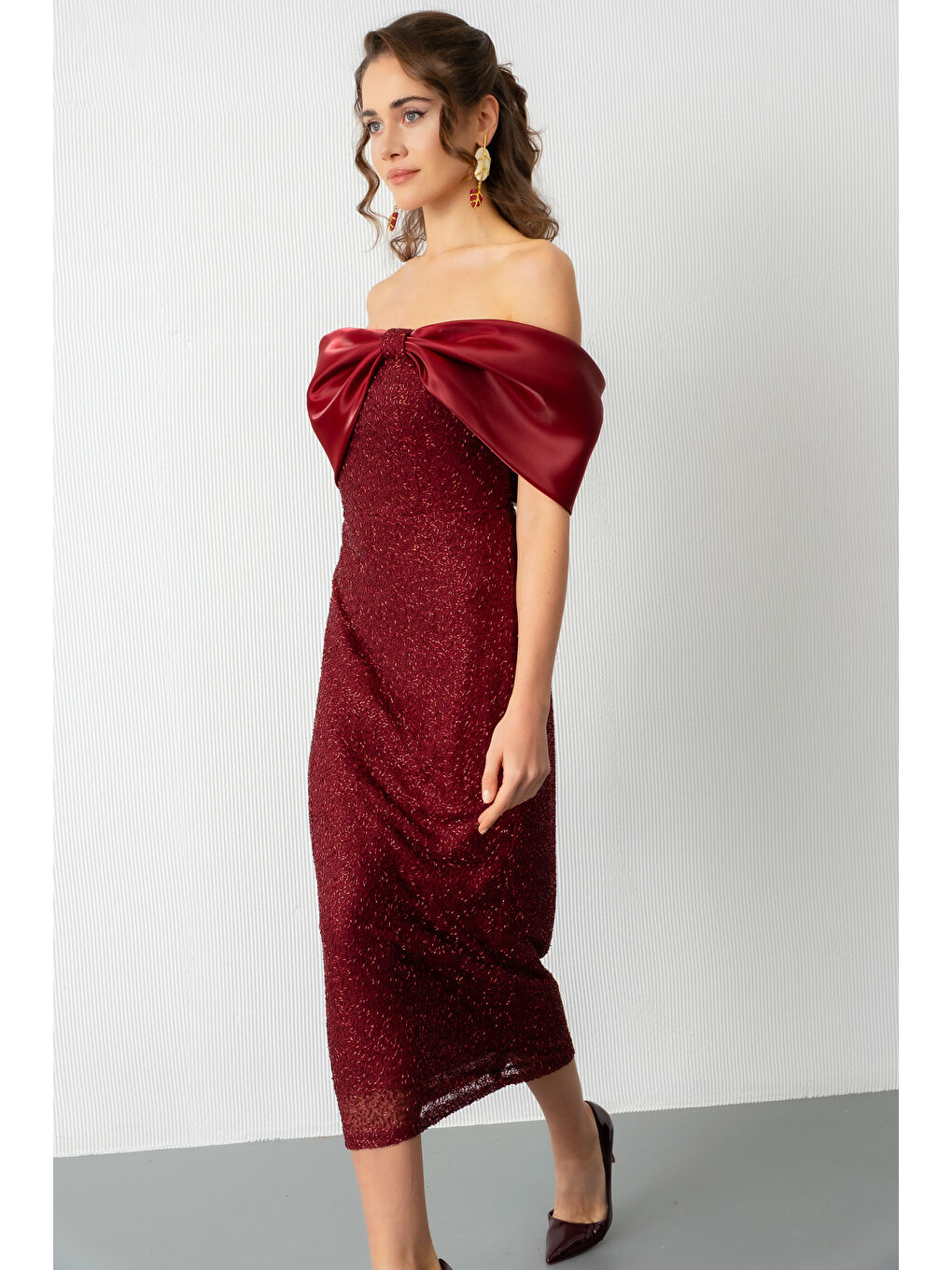 Kadın Bordo Yaka Detay Boncuklu Midi Söz Nişan Abiye Elbise-2
