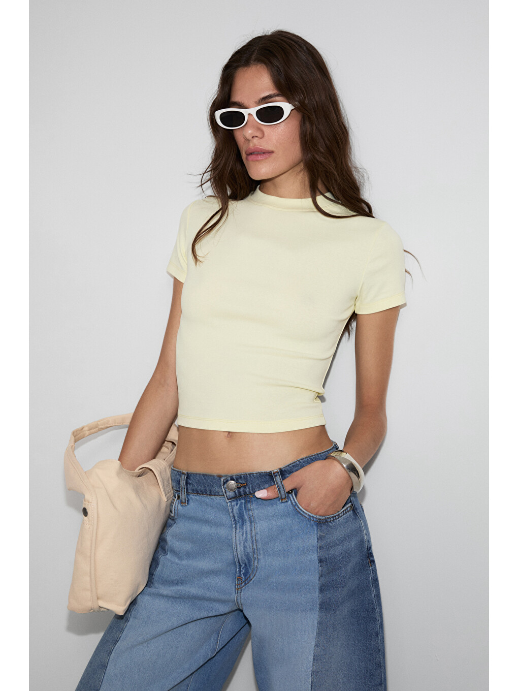 Zolen Kadın Yumuşak Ve Esnek Kumaşlı Organik Pamuklu Kısa Kollu Crop Sarı T-shirt-1