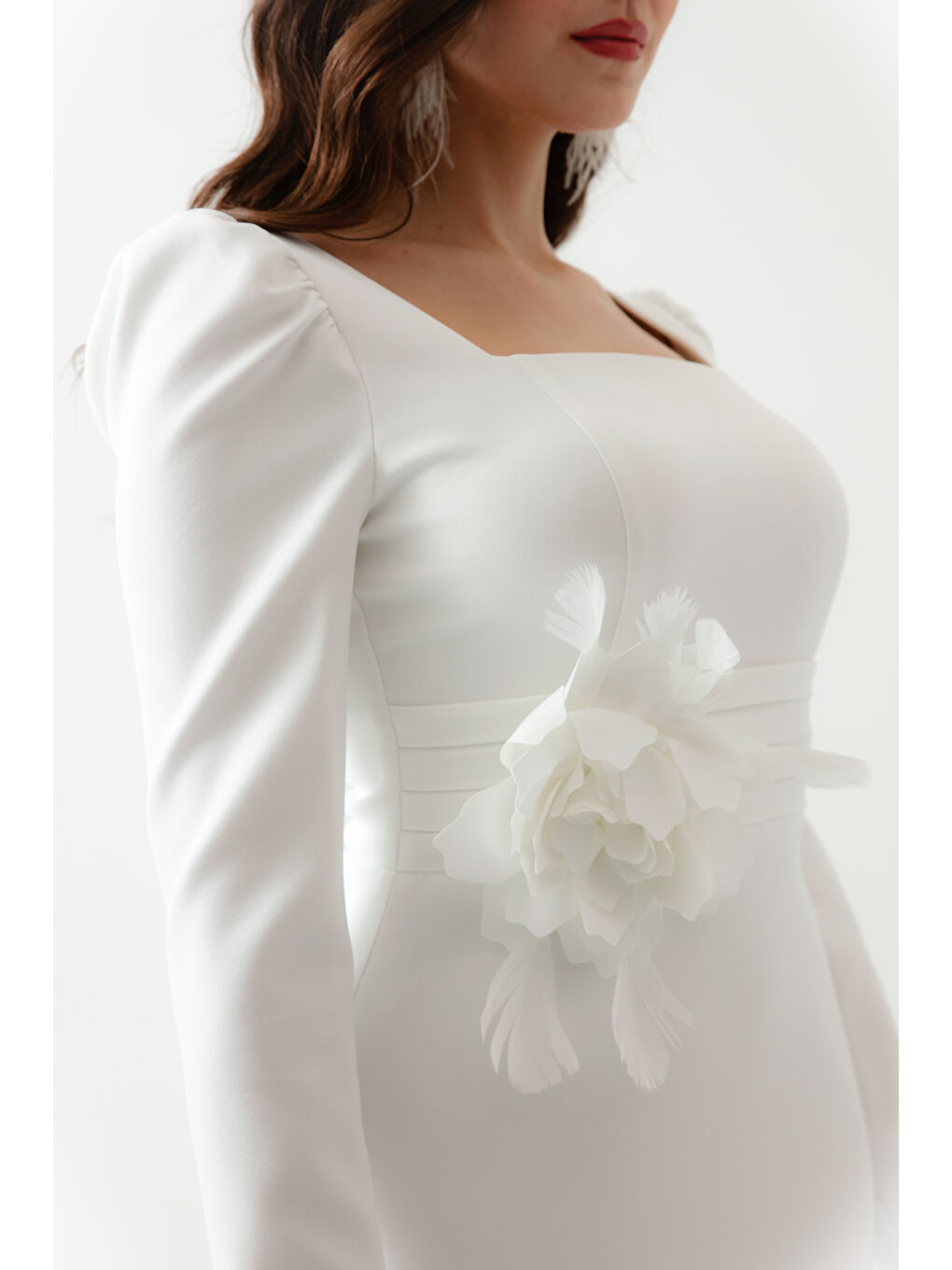 Kadın Beyaz Gül Detaylı Uzun Kol Söz Nişan Nikah Abiye Elbise-3