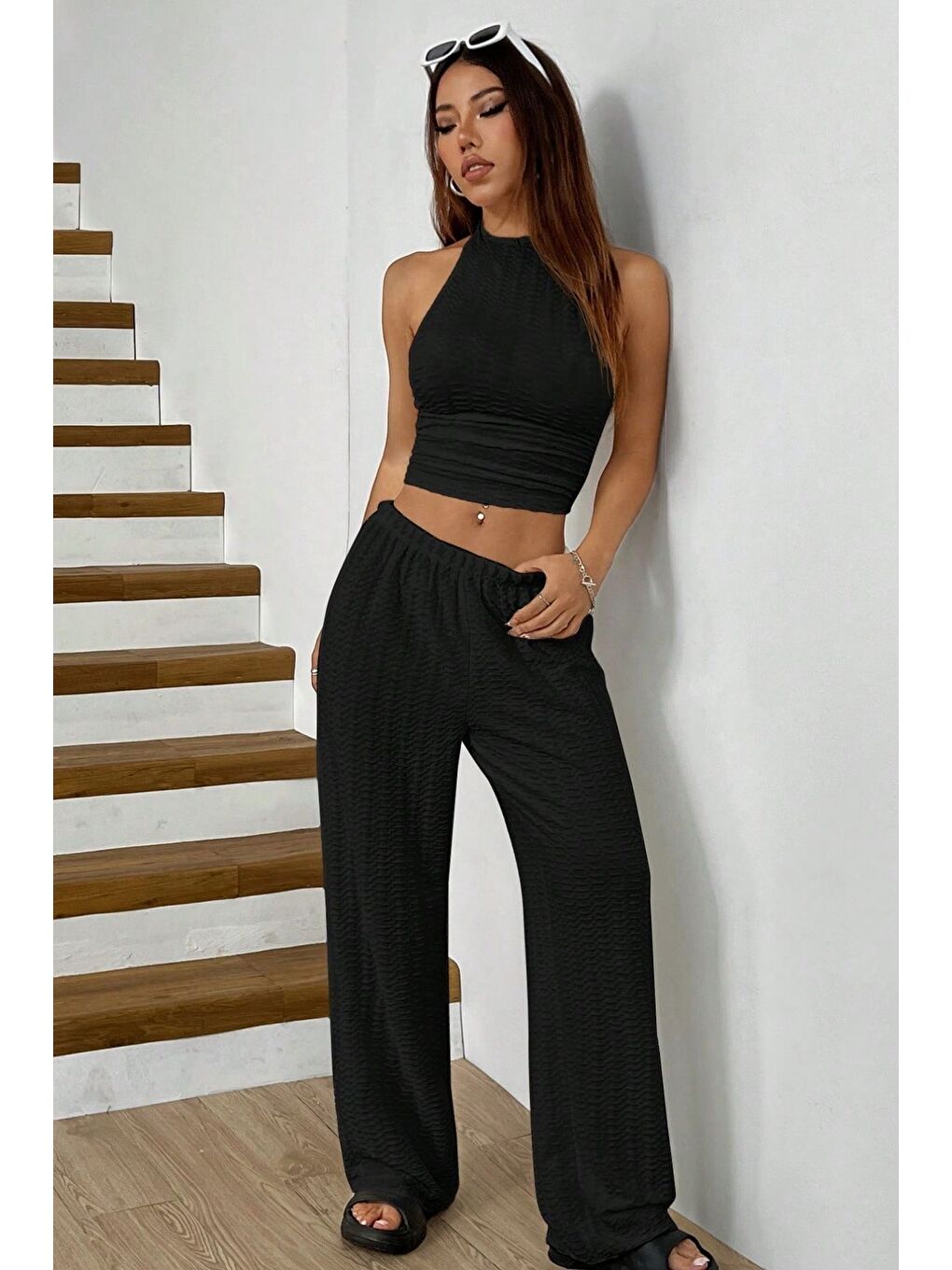 Siyah Örme Kolsuz Sırtı Açık Bel Dar Bluz Pantolon Takım-2