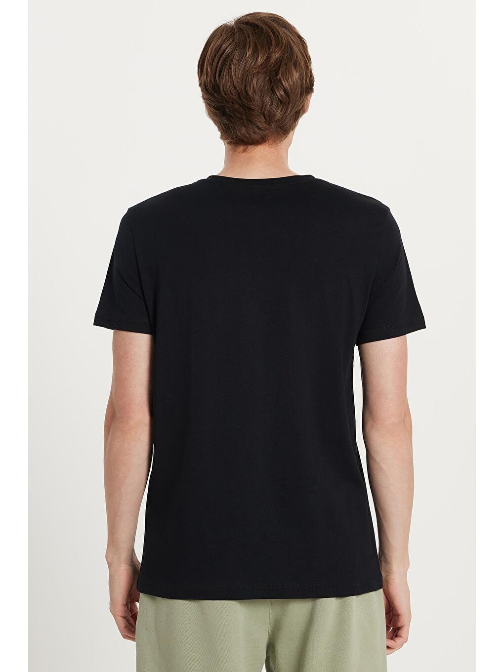 Erkek Slim Fit Dar Kesim %100 Pamuk Yumuşak Dokulu Baskılı Siyah Bisiklet Yaka Tişört-4