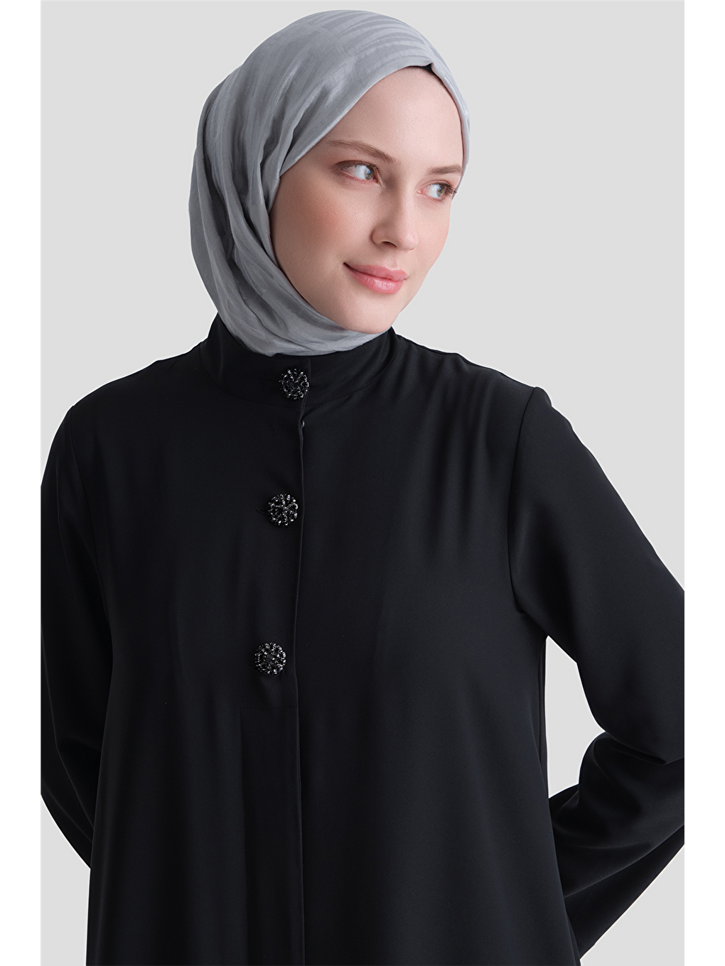 Düğme Detaylı Ferace Siyah-3