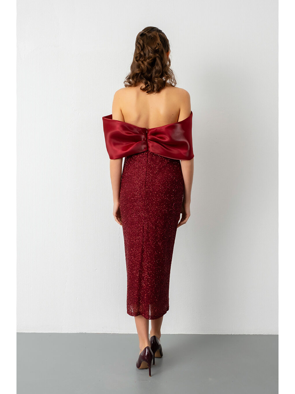 Kadın Bordo Yaka Detay Boncuklu Midi Söz Nişan Abiye Elbise-5