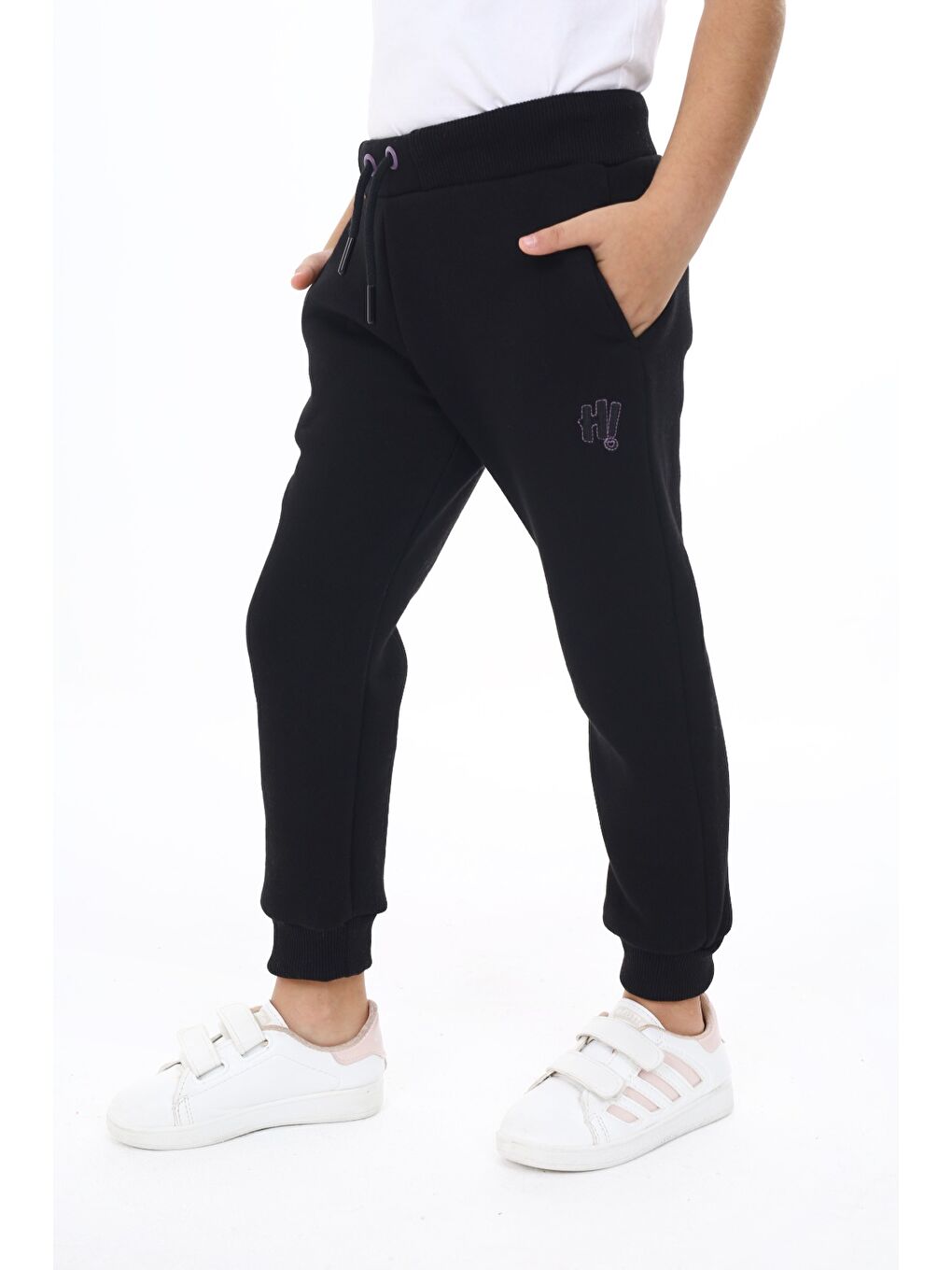 Siyah Kız Çocuk Nakışlı Eşofman Alt-1