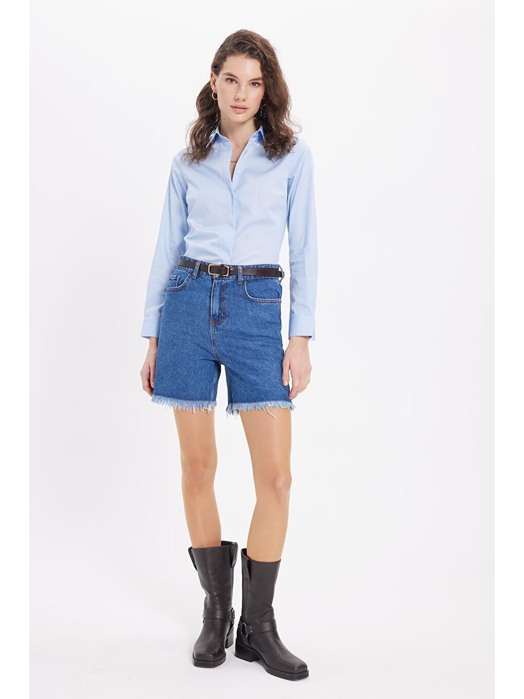 Kadın Slim Fit Non-Iron Pamuklu Vücuda Oturan Ütü Gerektirmez Pensli Mavi Gömlek-4