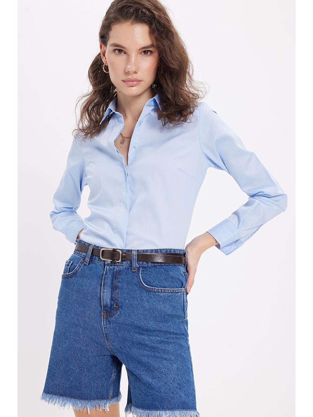 Kadın Slim Fit Non-Iron Pamuklu Vücuda Oturan Ütü Gerektirmez Pensli Mavi Gömlek-5