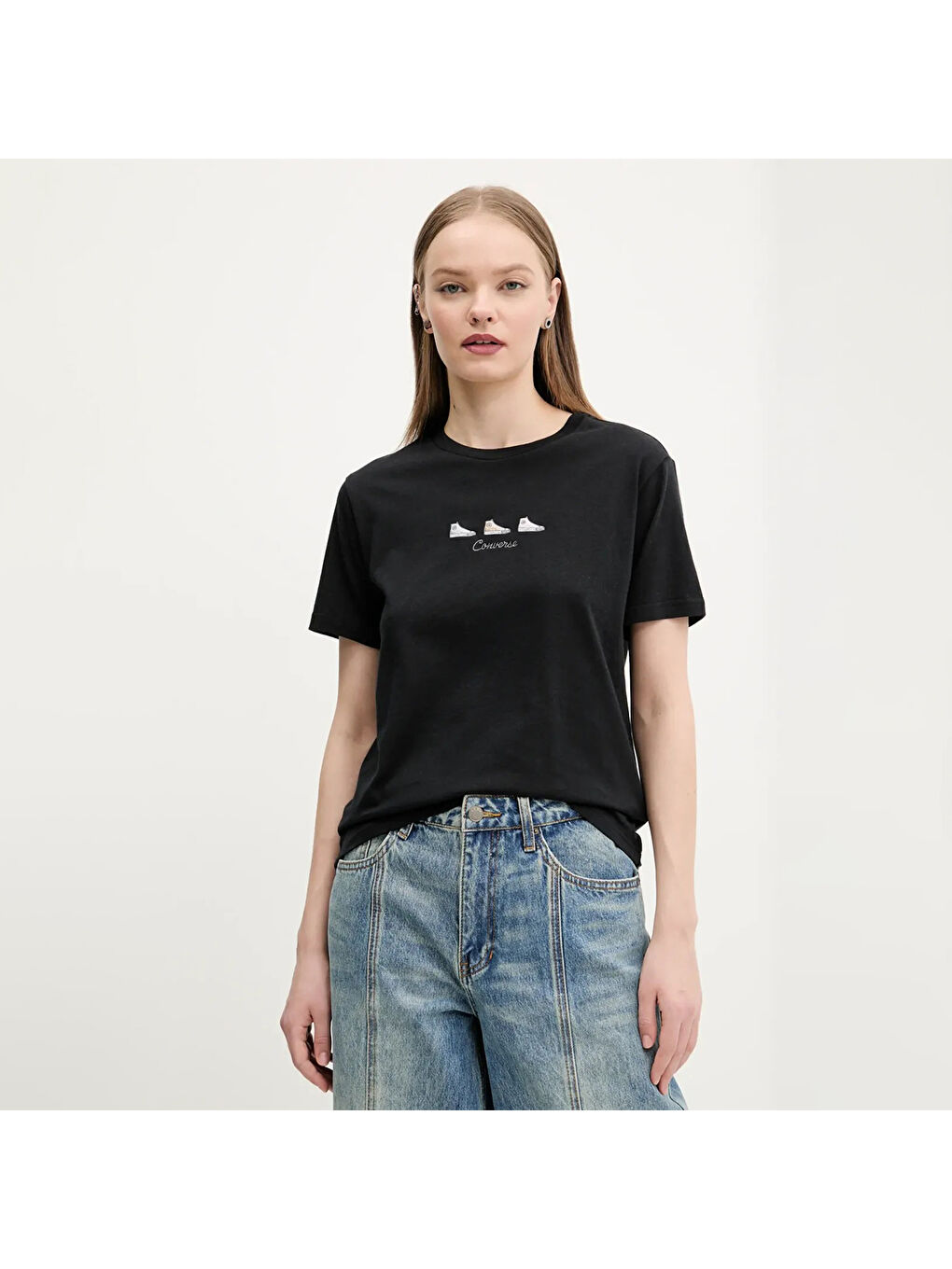 High Tops Kadın Siyah Yuvarlak Yaka Tişört