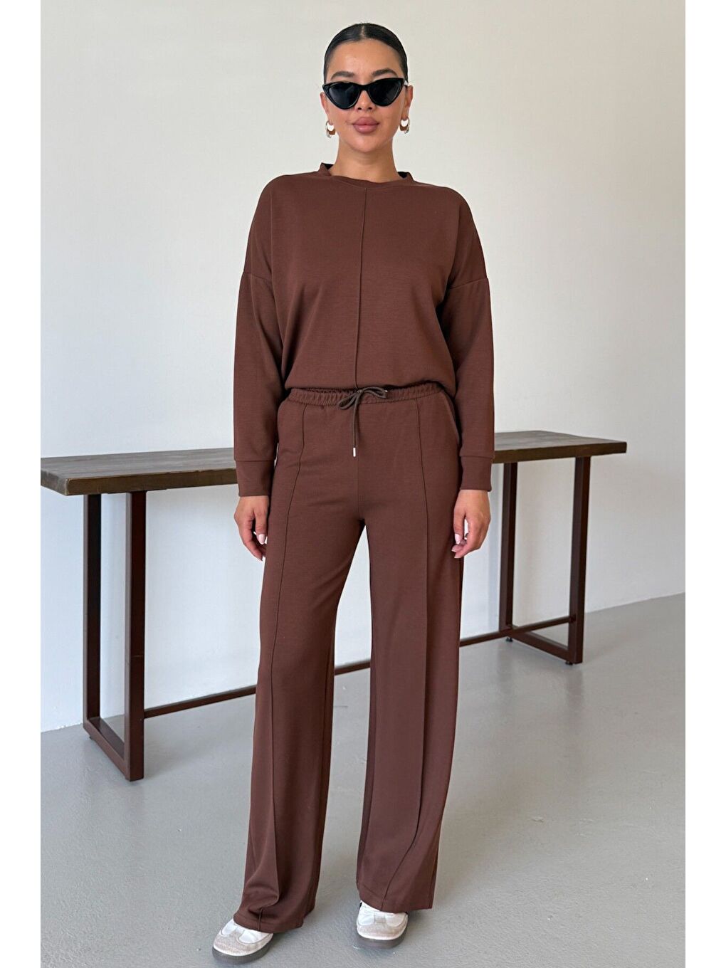 Kadın Kahverengi Düz Biye Detay Bisiklet Yaka Modal Kumaş Alt-Üst Eşofman Takımı-1
