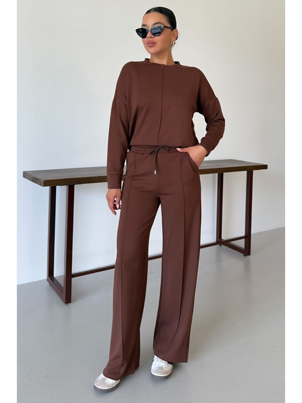 Kadın Kahverengi Düz Biye Detay Bisiklet Yaka Modal Kumaş Alt-Üst Eşofman Takımı-3