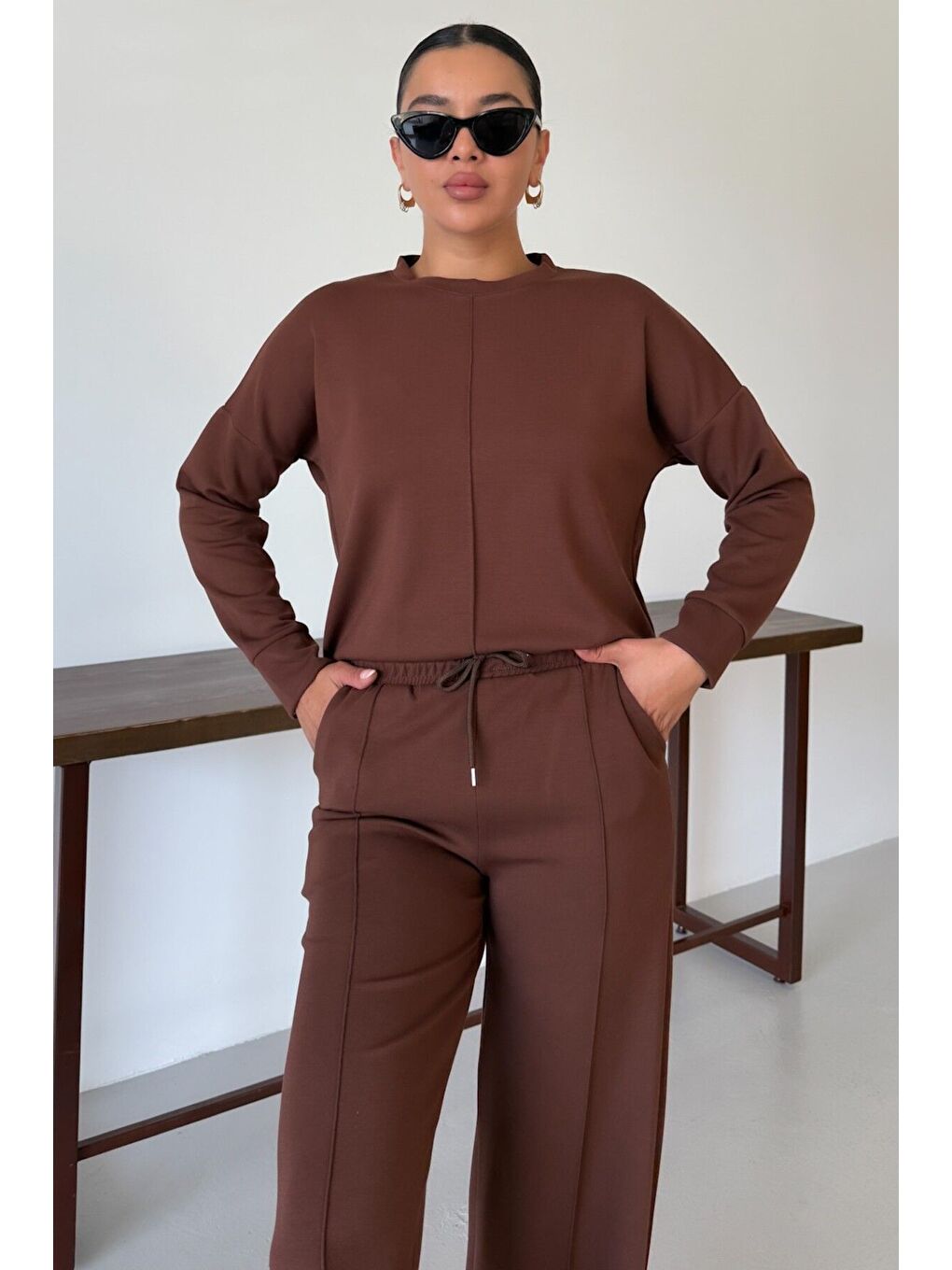 Kadın Kahverengi Düz Biye Detay Bisiklet Yaka Modal Kumaş Alt-Üst Eşofman Takımı-4